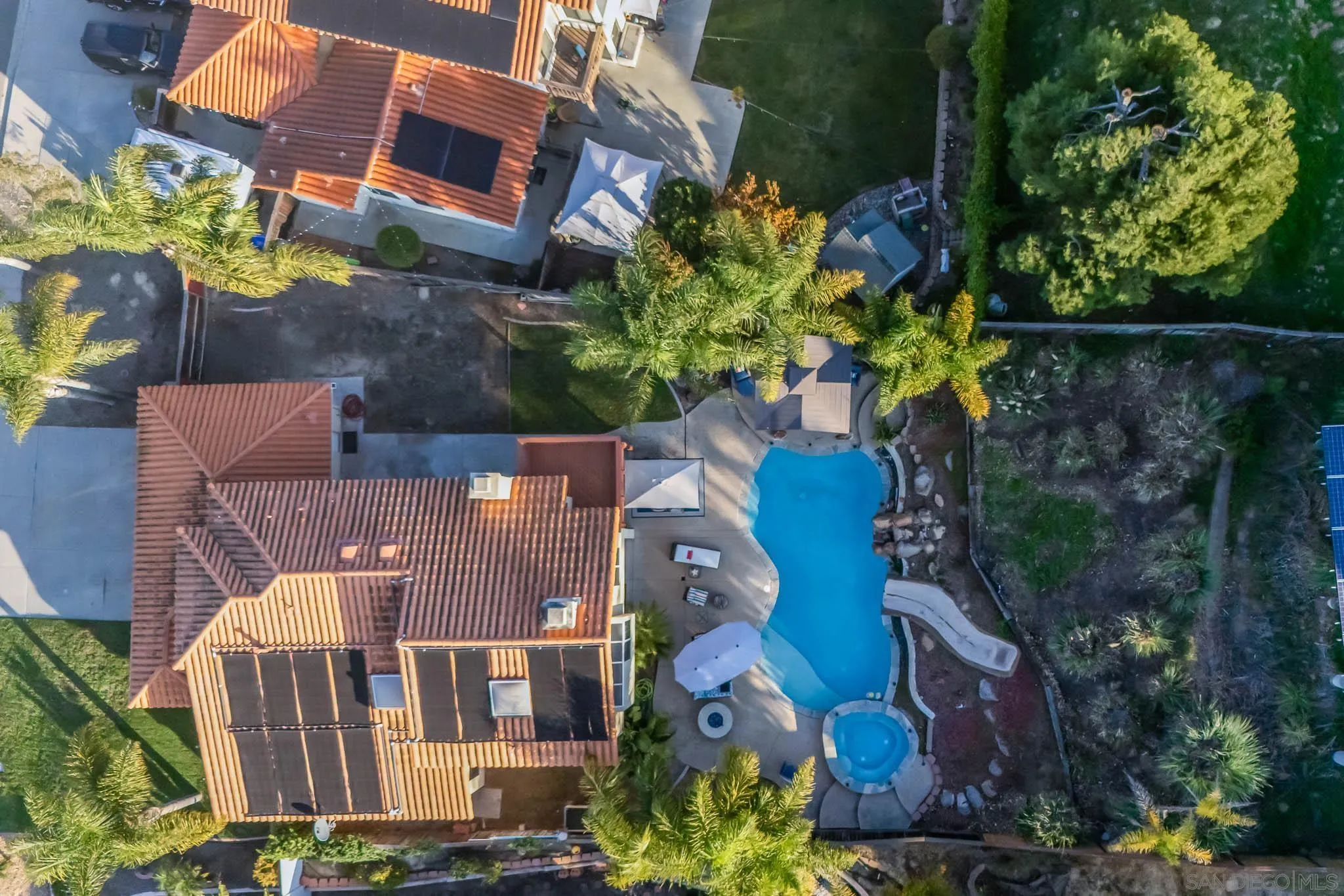 https://cdn.realtyfeed.com/cdn/127/250045469/1f9e55e437ab255551398b6018ee6c7c.webp
