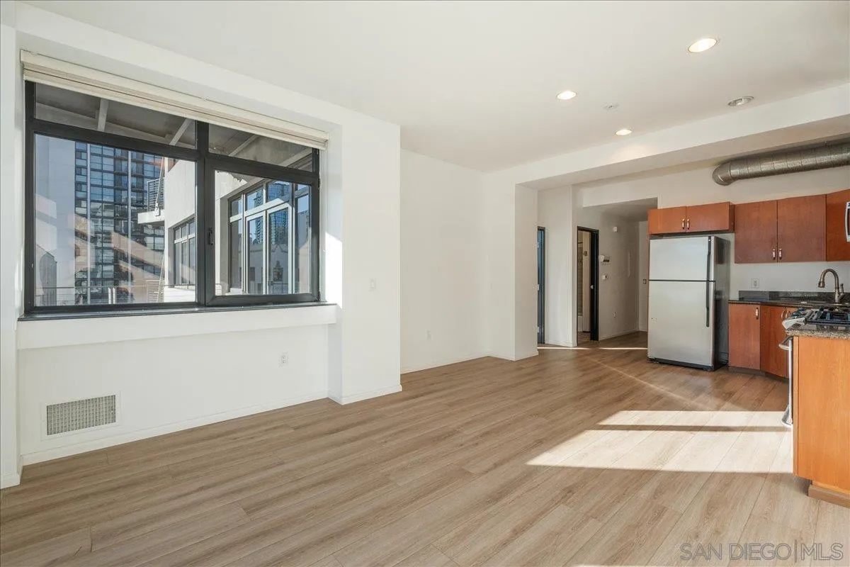 https://cdn.realtyfeed.com/cdn/127/250045470/0476d63c8df03276c924734e36268391.webp