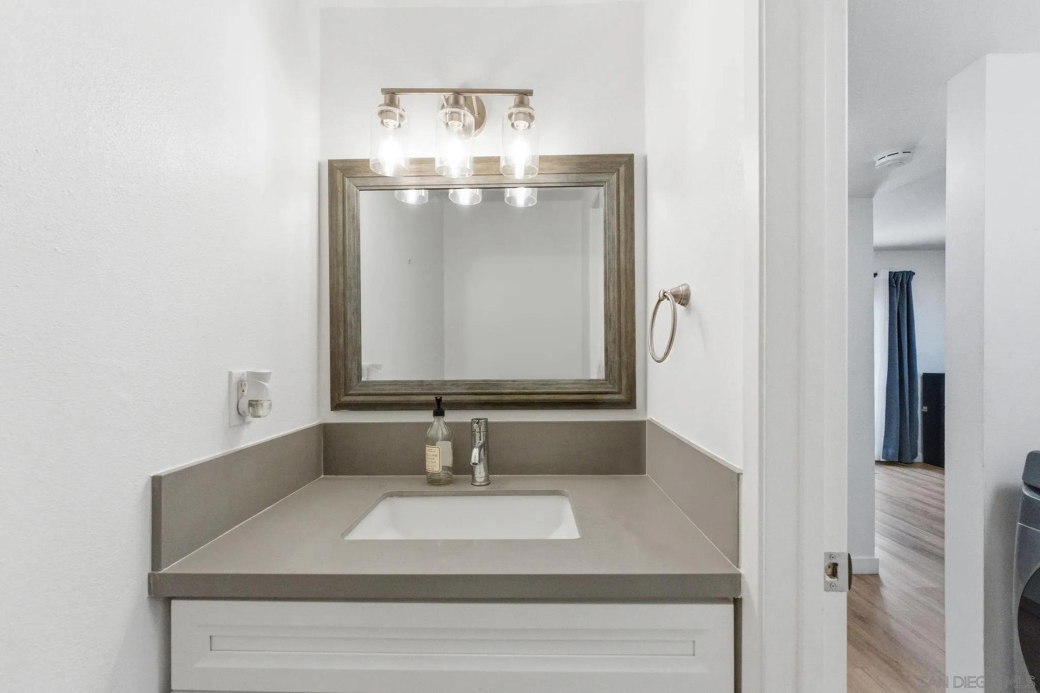 https://cdn.realtyfeed.com/cdn/127/250045472/26119833bc74c953ff6b067f6305dcf1.webp