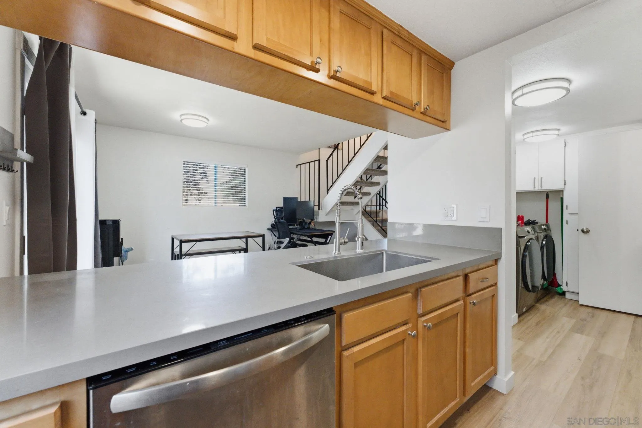 https://cdn.realtyfeed.com/cdn/127/250045472/956998e629a7f15768f07d373561be2d.webp