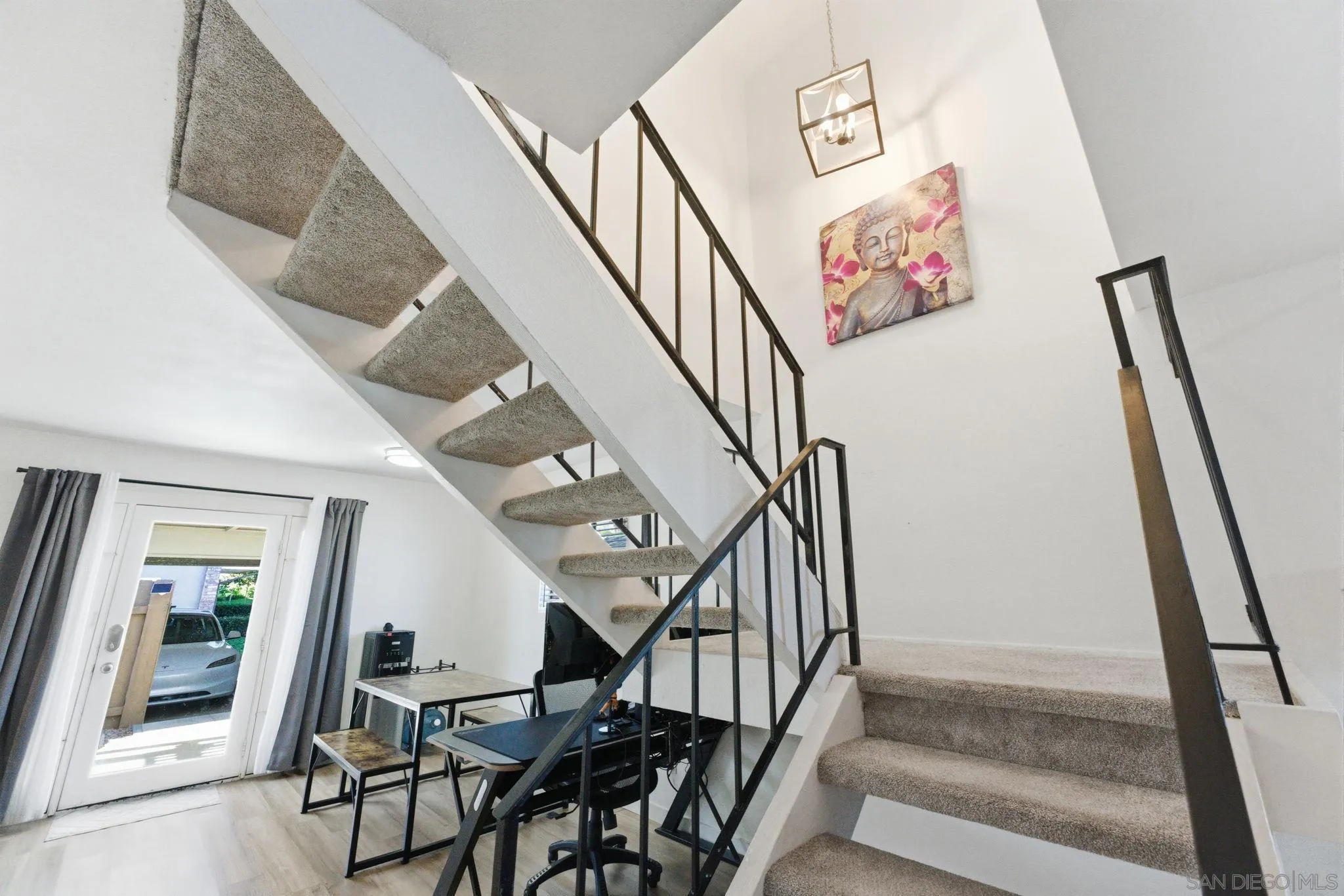 https://cdn.realtyfeed.com/cdn/127/250045472/ce566091a0e2bd28e1b1c18f7024ea66.webp