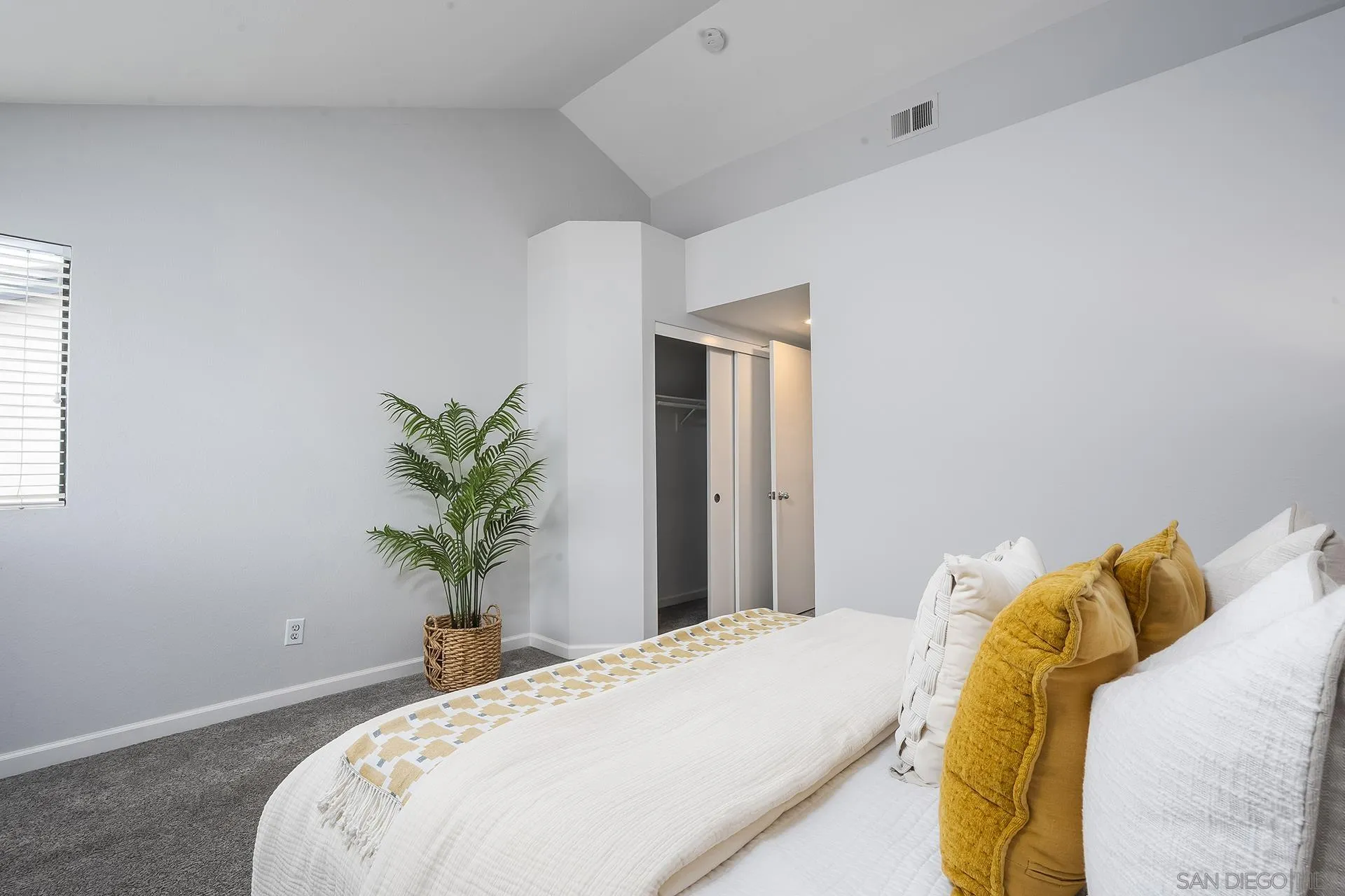 Photo #39: 250045483 Listing: Photo #39