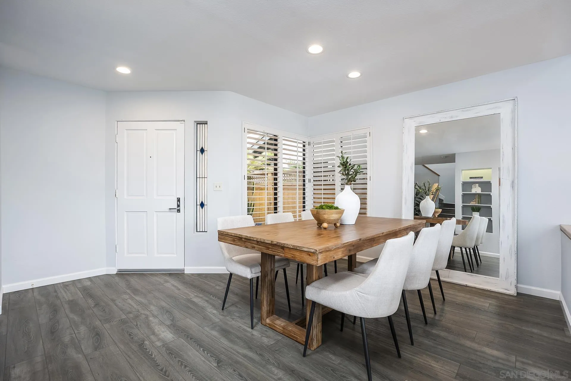 Photo #15: 250045483 Listing: Photo #15