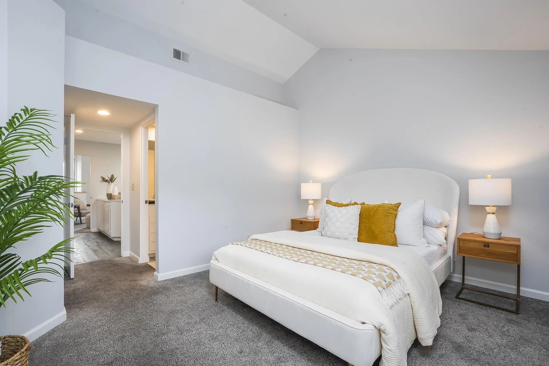 Photo #39: 250045483 Listing: Photo #39