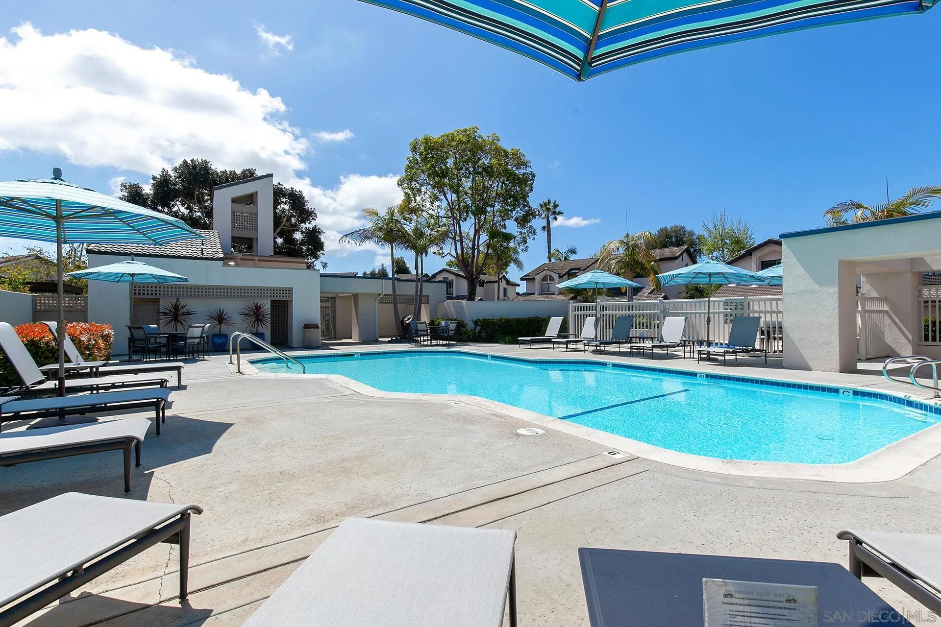 Photo #50: 250045483 Listing: Photo #50