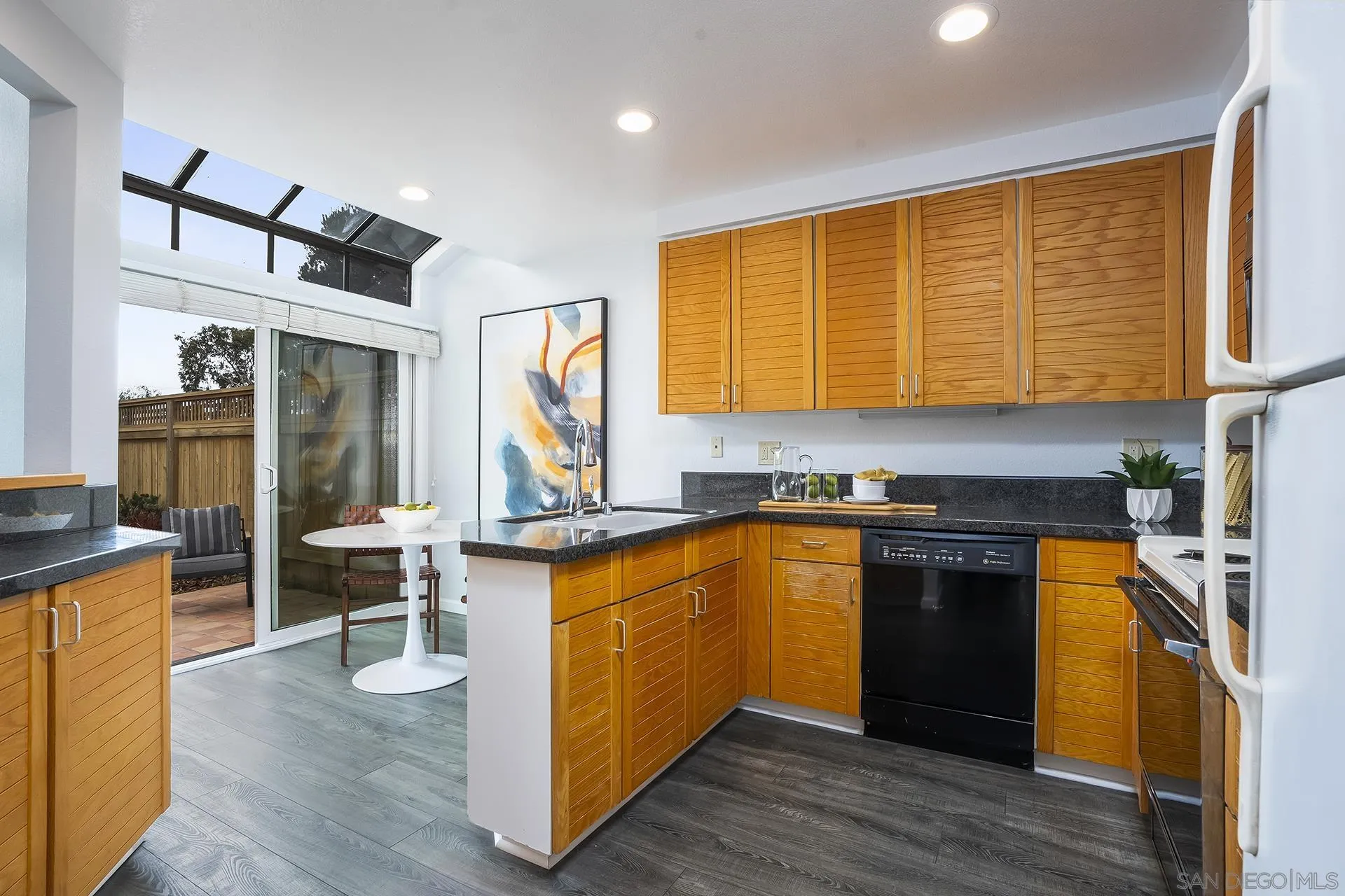 Photo #21: 250045483 Listing: Photo #21