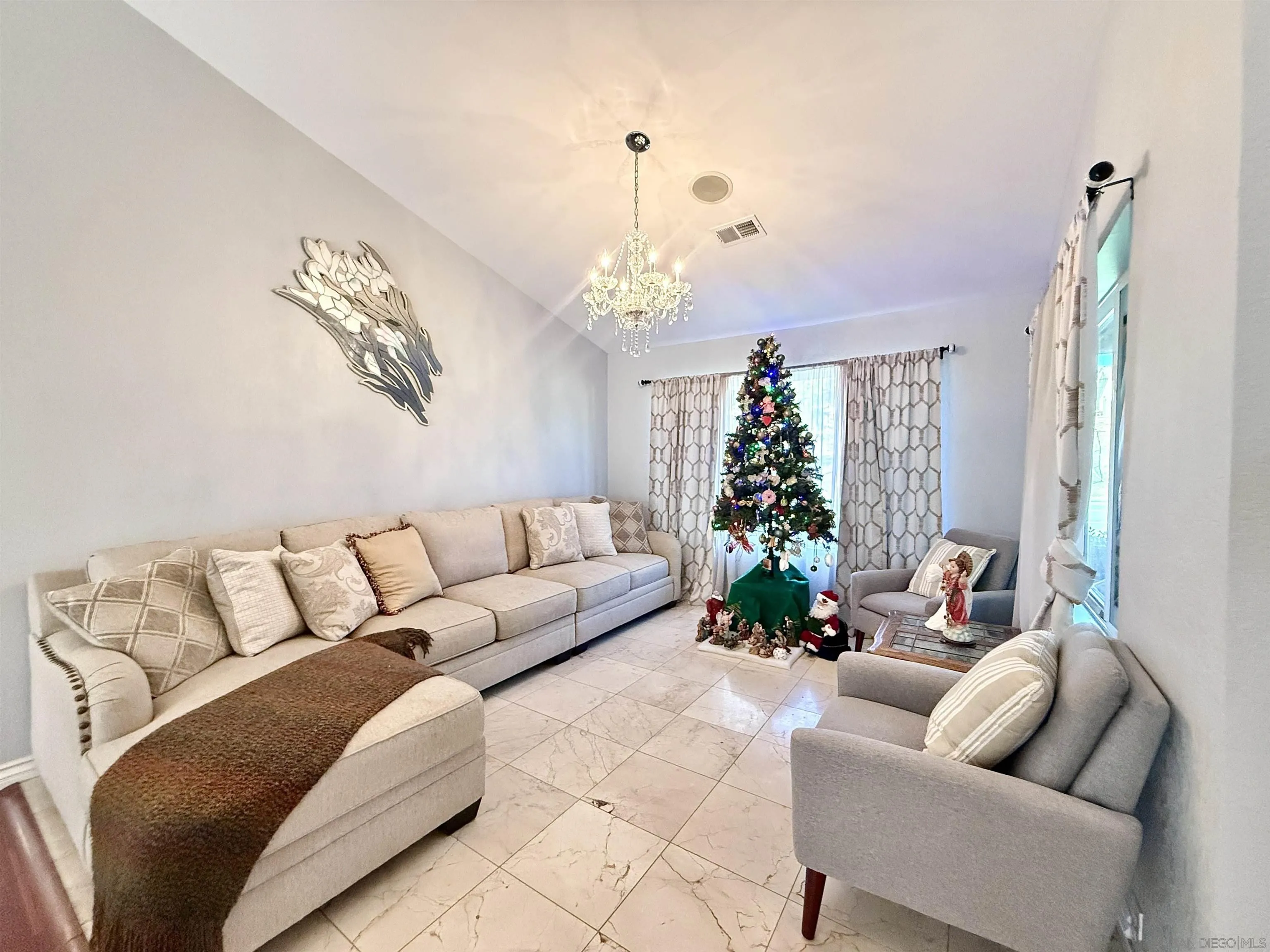 1423 Vista Grande Rd, El Cajon, CA, 92019