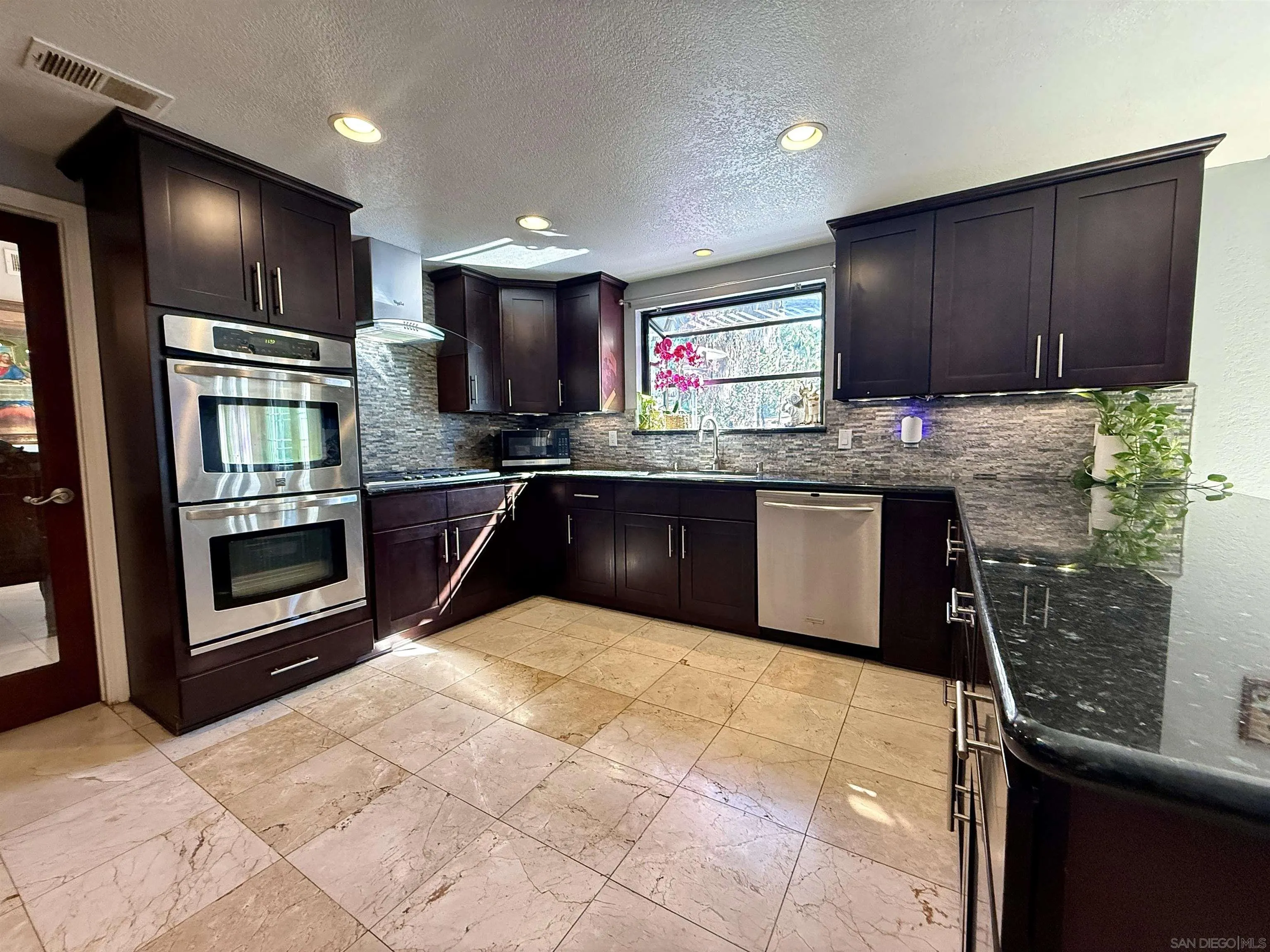 1423 Vista Grande Rd, El Cajon, CA, 92019