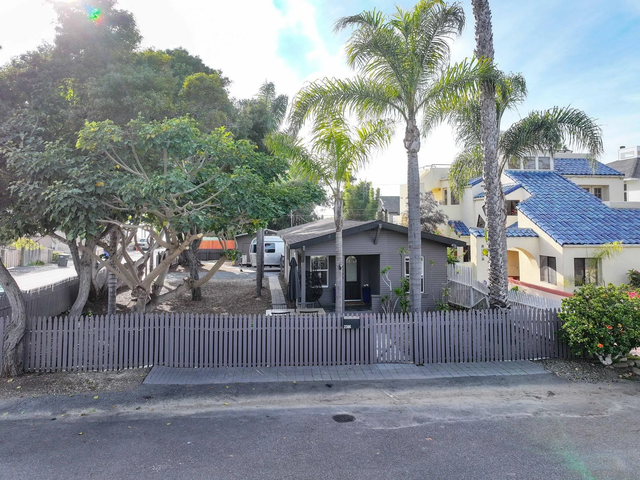 https://cdn.realtyfeed.com/cdn/127/250045508/20309a8c781331b2a054921e3708ec27.webp