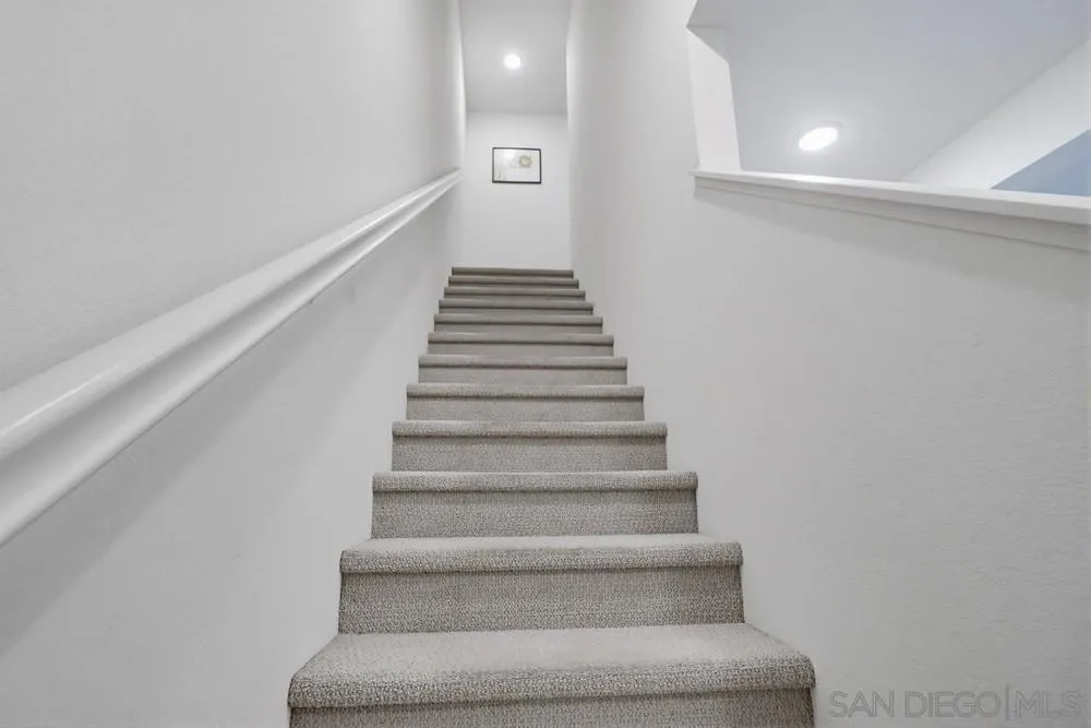 https://cdn.realtyfeed.com/cdn/127/250045527/3b9b0ef50a926623ae73841f13f3cb87.webp