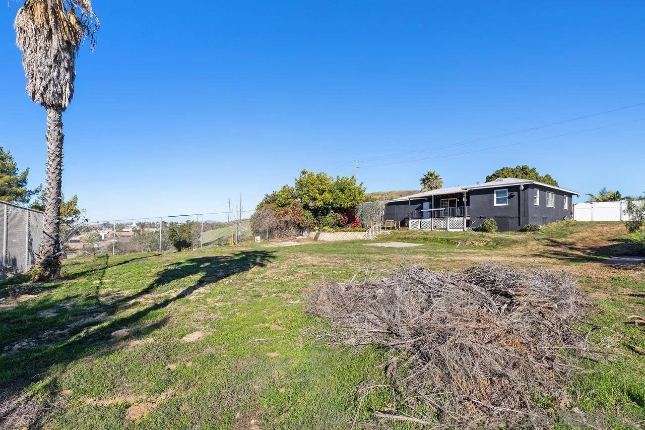 https://cdn.realtyfeed.com/cdn/127/250045553/0e8058b5a233e2b306d095126b777a69.webp