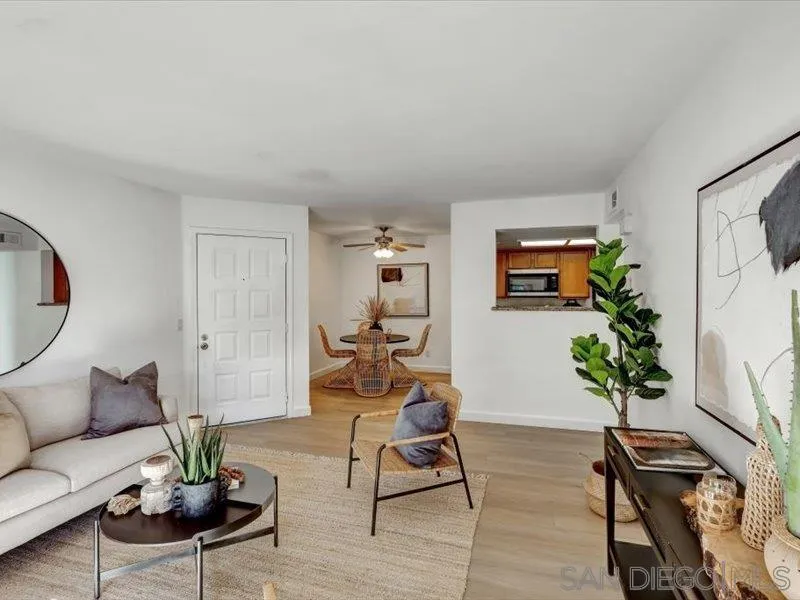 Photo #3: 250045580 Listing: Photo #3