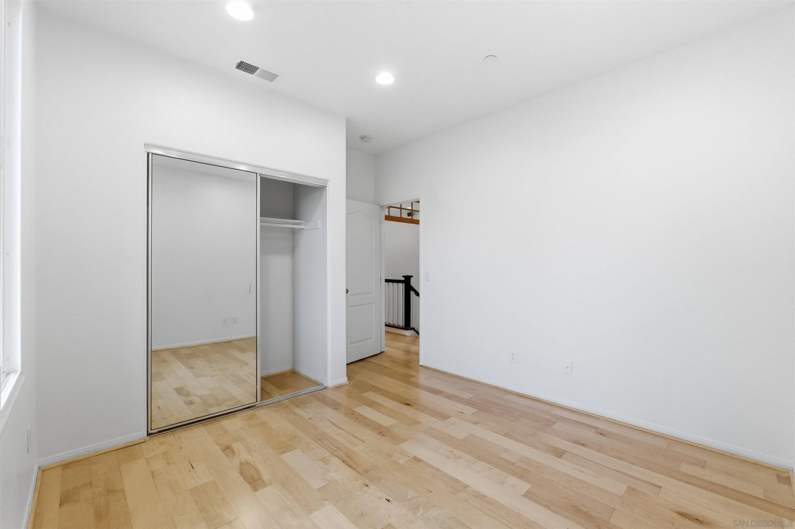 Photo #28: 250045582 Listing: Photo #28