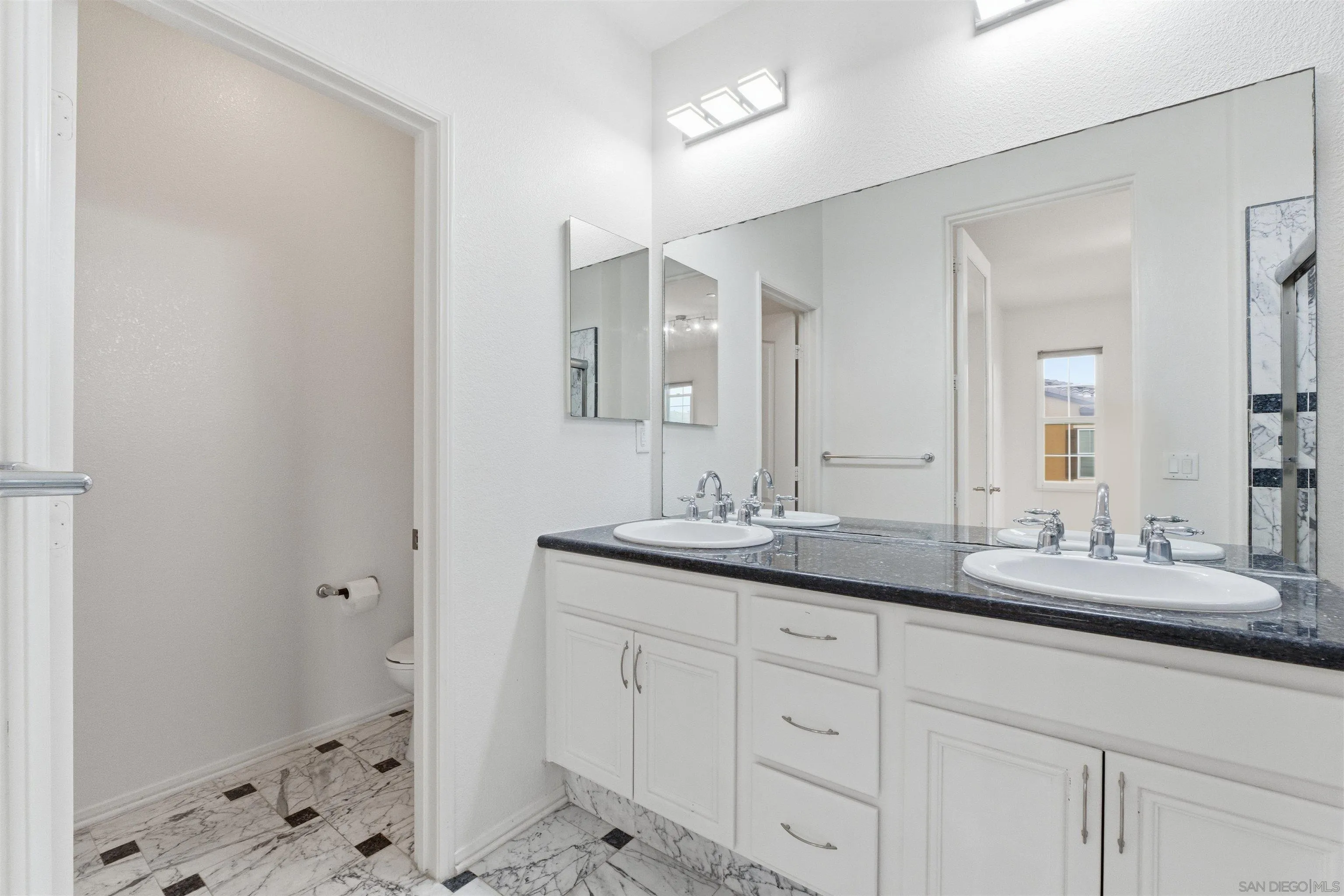 Photo #22: 250045582 Listing: Photo #22