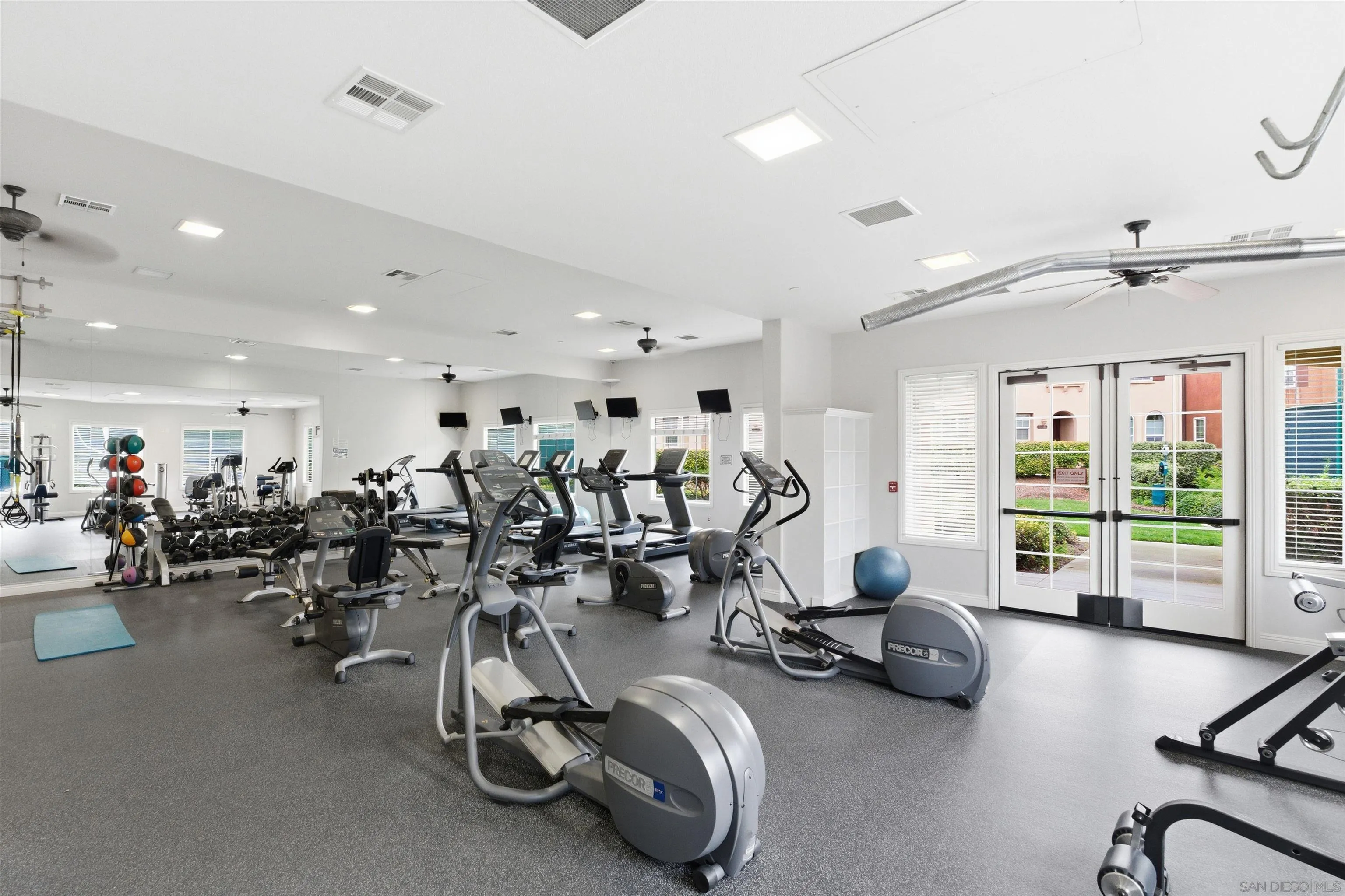 Photo #43: 250045582 Listing: Photo #43