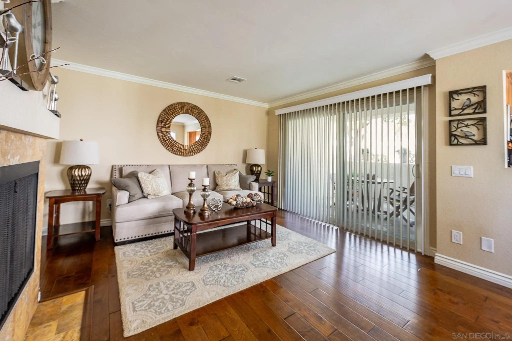 https://cdn.realtyfeed.com/cdn/127/250045594/460acad14961de985190b0b5315821f5.webp