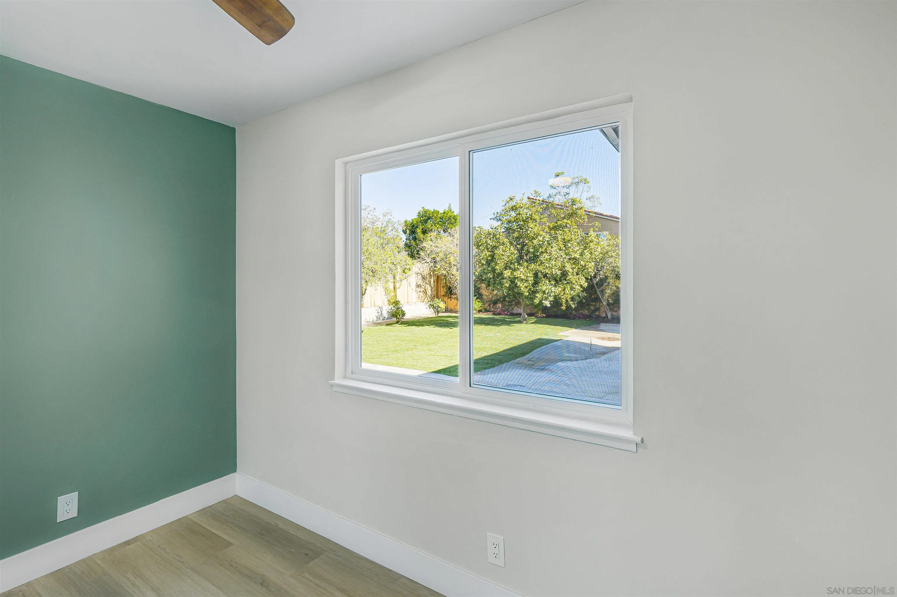 https://cdn.realtyfeed.com/cdn/127/250045603/09e827834ee980d81f05bd939ae6c489.webp