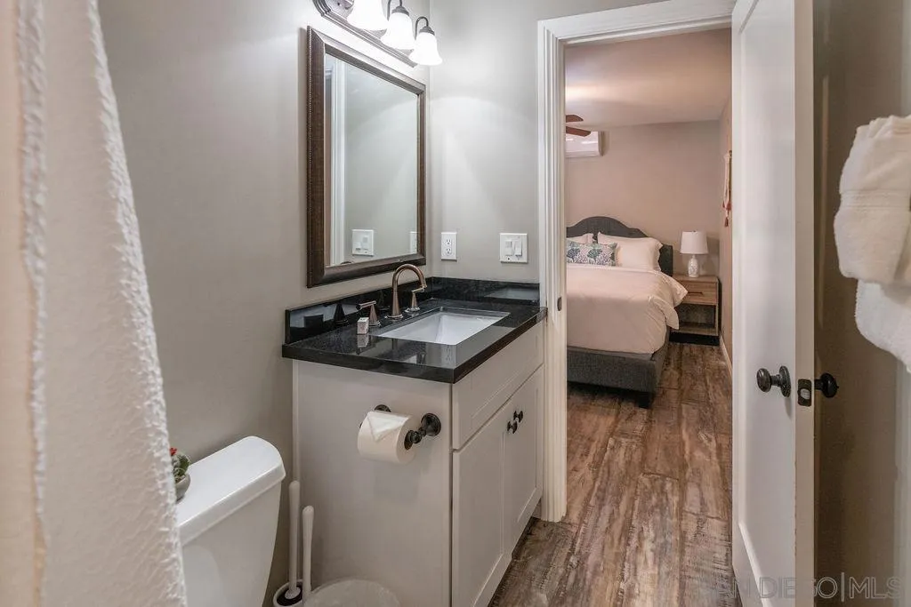 841 Beryl st UNIT A, San Diego, CA, 92109
