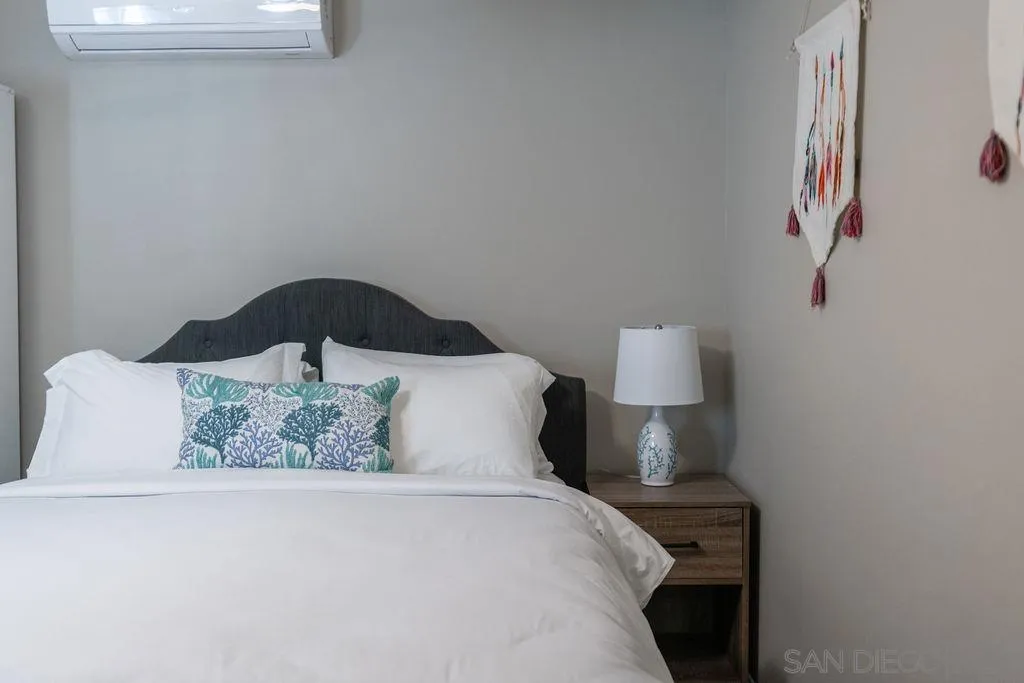 841 Beryl st UNIT A, San Diego, CA, 92109