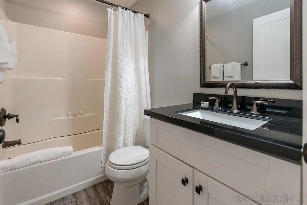 841 Beryl st UNIT A, San Diego, CA, 92109