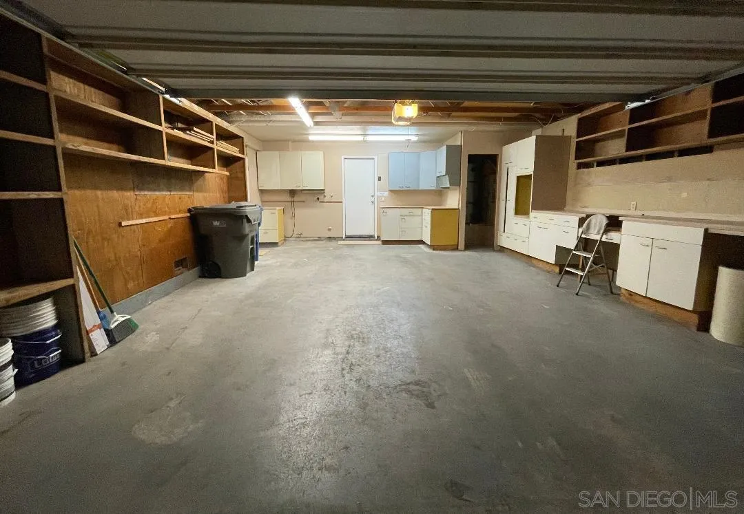 https://cdn.realtyfeed.com/cdn/127/250045620/18379ee0caa8de58f3991b8218f78b13.webp