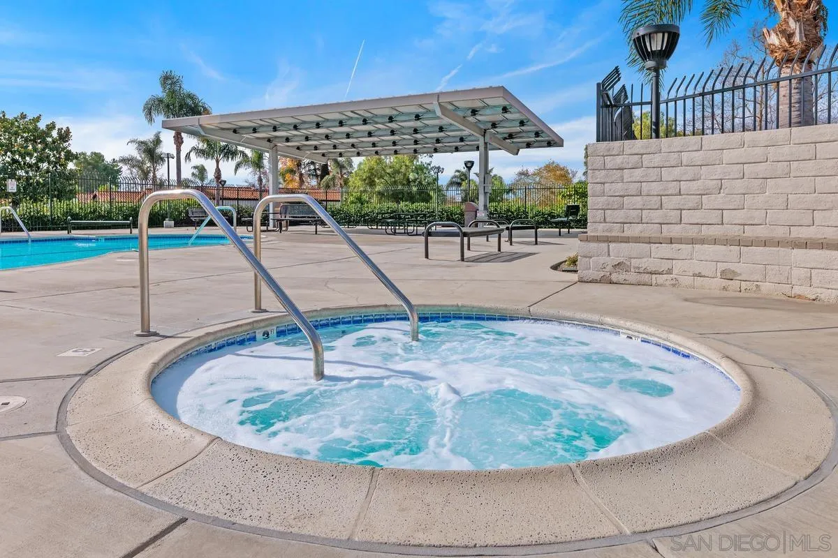 https://cdn.realtyfeed.com/cdn/127/250045620/2c1a26b8df9447d4a31fcc26720c4472.webp
