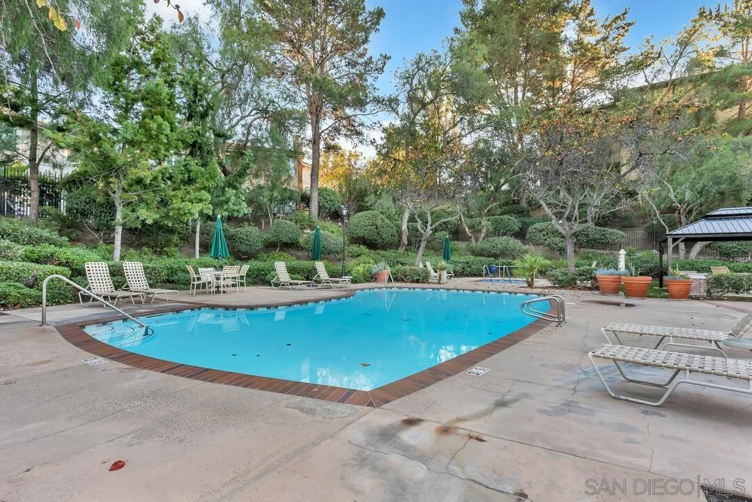 Photo #35: 250045627 Listing: Photo #35