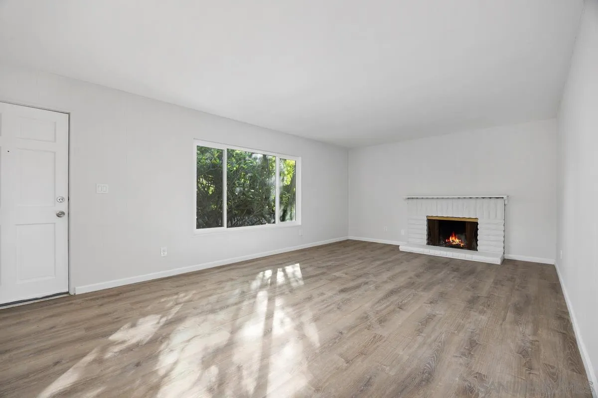 https://cdn.realtyfeed.com/cdn/127/250045629/8511547dc4aa82373b604318741c1469.webp