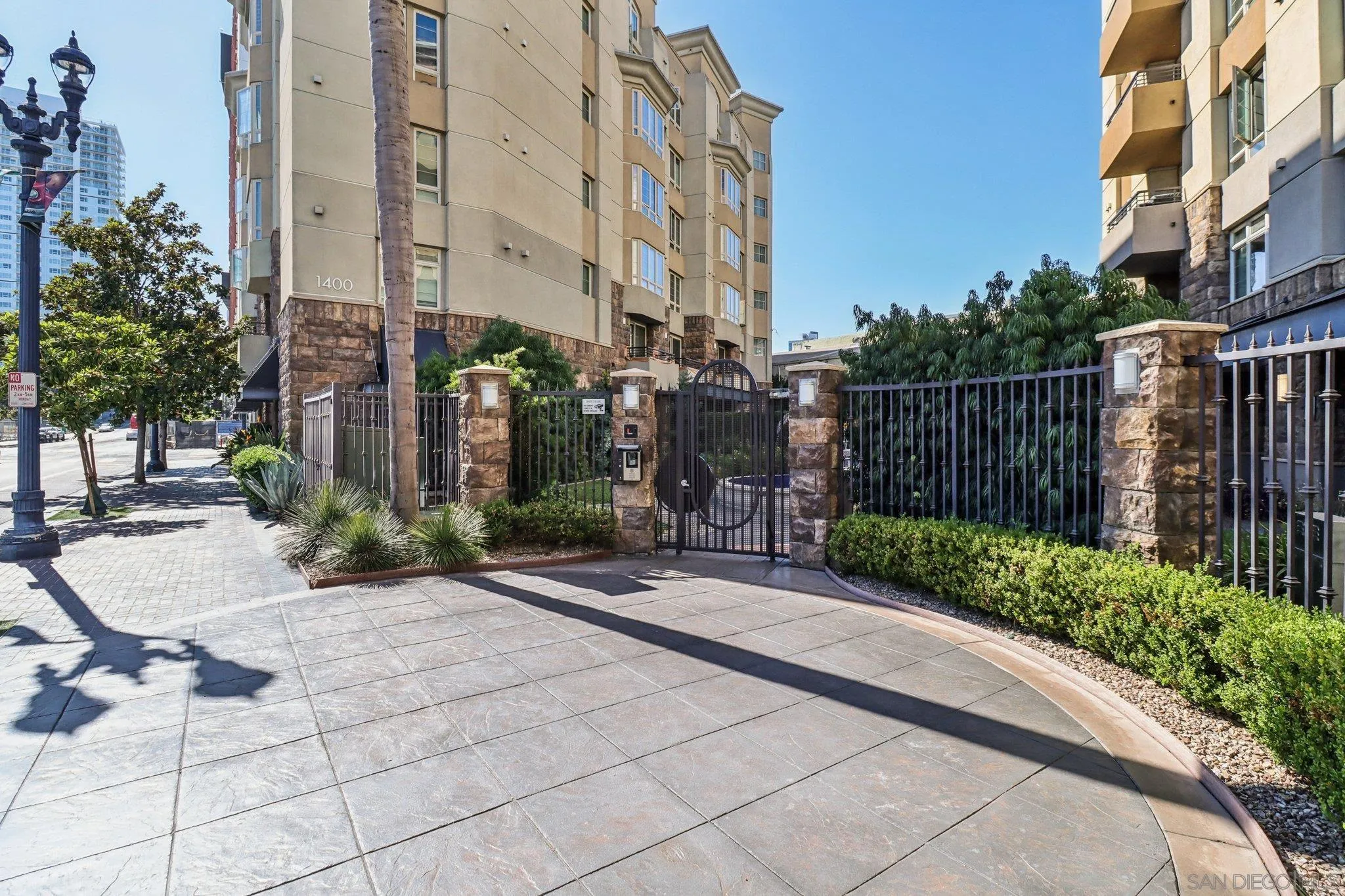 https://cdn.realtyfeed.com/cdn/127/250045656/83323279c092f06cdd655b16b20b37f4.webp