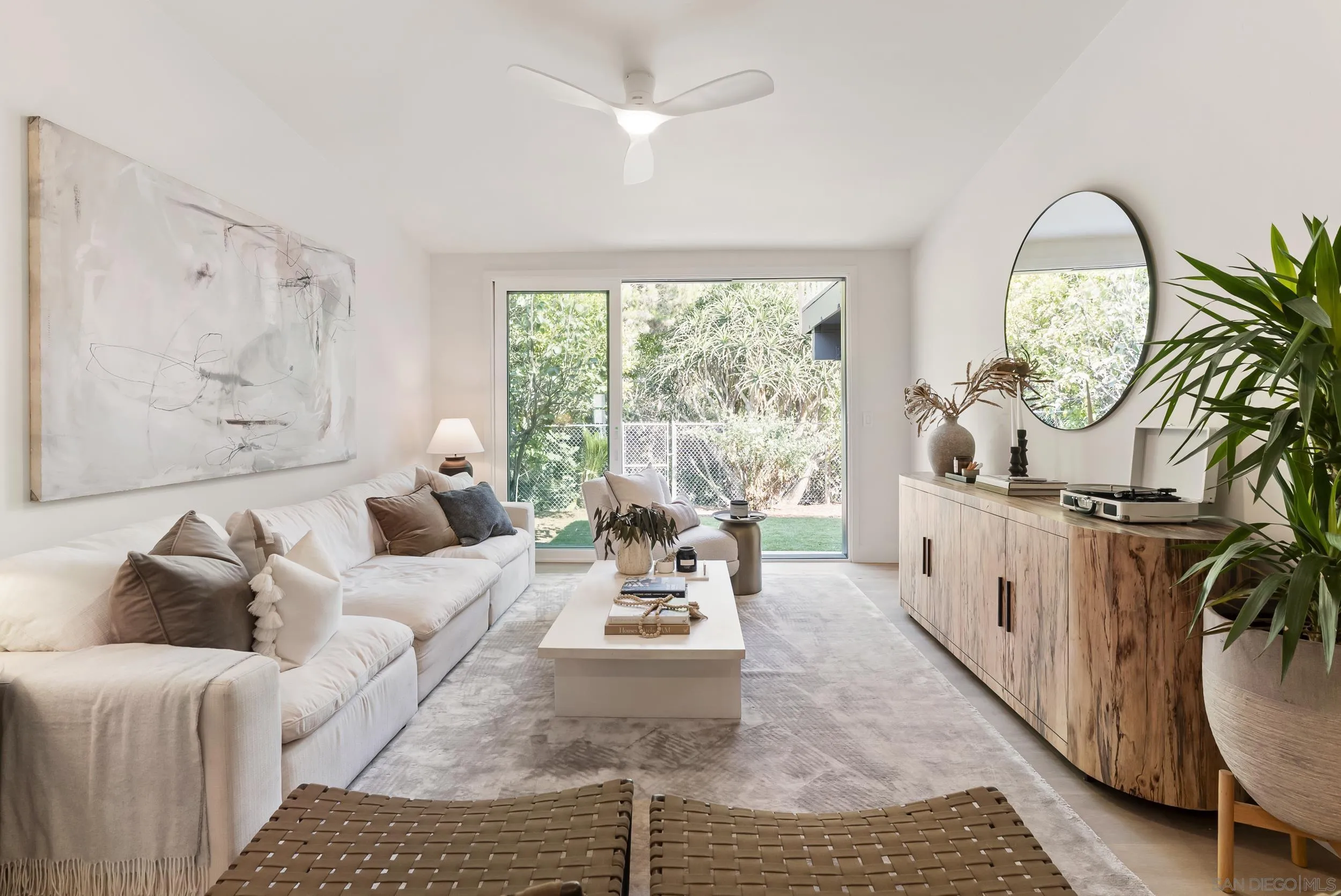 https://cdn.realtyfeed.com/cdn/127/250045670/5f1869333baae1aa44e5bc78d5333a6a.webp