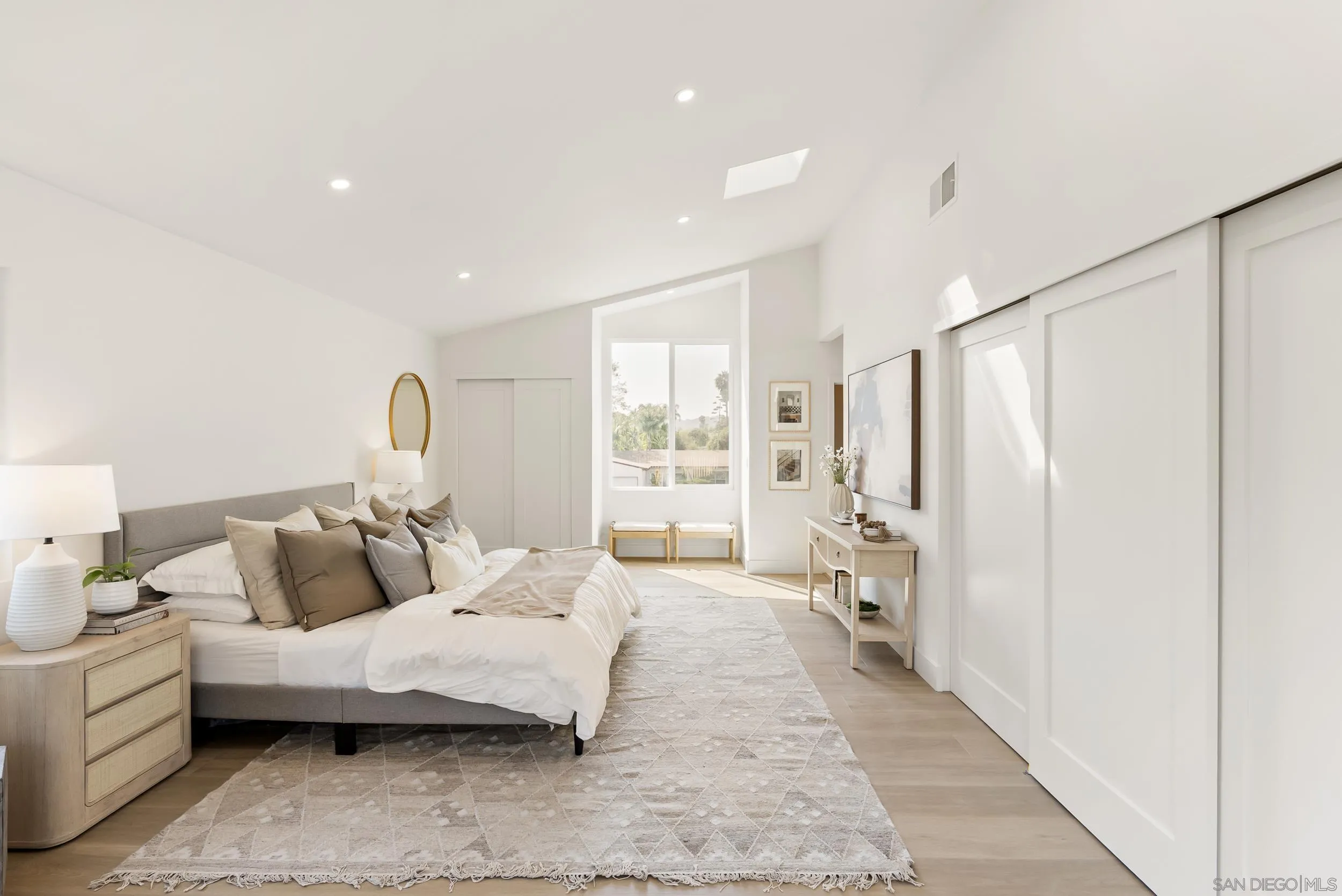 https://cdn.realtyfeed.com/cdn/127/250045670/c49dc56b2f130b79a4f070a4324c562a.webp