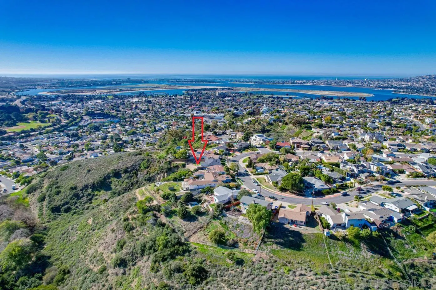 https://cdn.realtyfeed.com/cdn/127/250045671/62aa49b8d5a04c9f6b1e1c775171fae9.webp