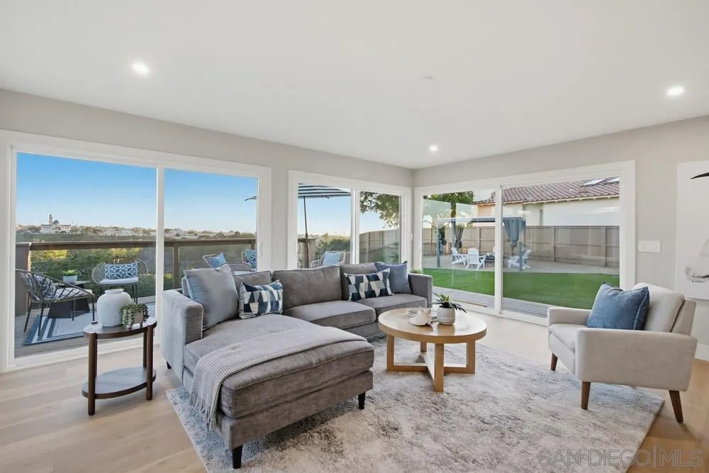 https://cdn.realtyfeed.com/cdn/127/250045671/9e9e46e61728480f3a902c864d720bfe.webp