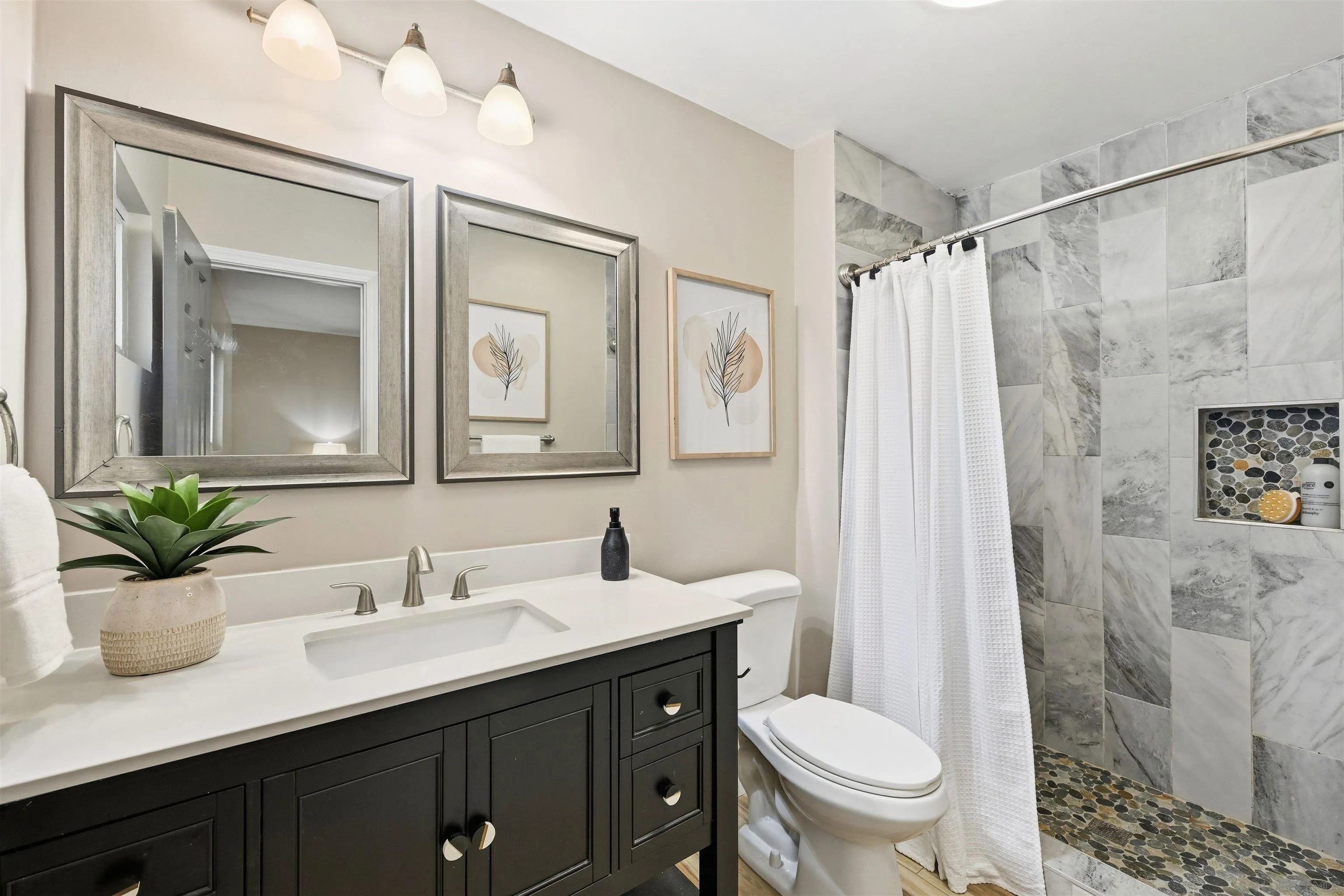 https://cdn.realtyfeed.com/cdn/127/250045673/13614757b5242789111587483d6f4950.webp