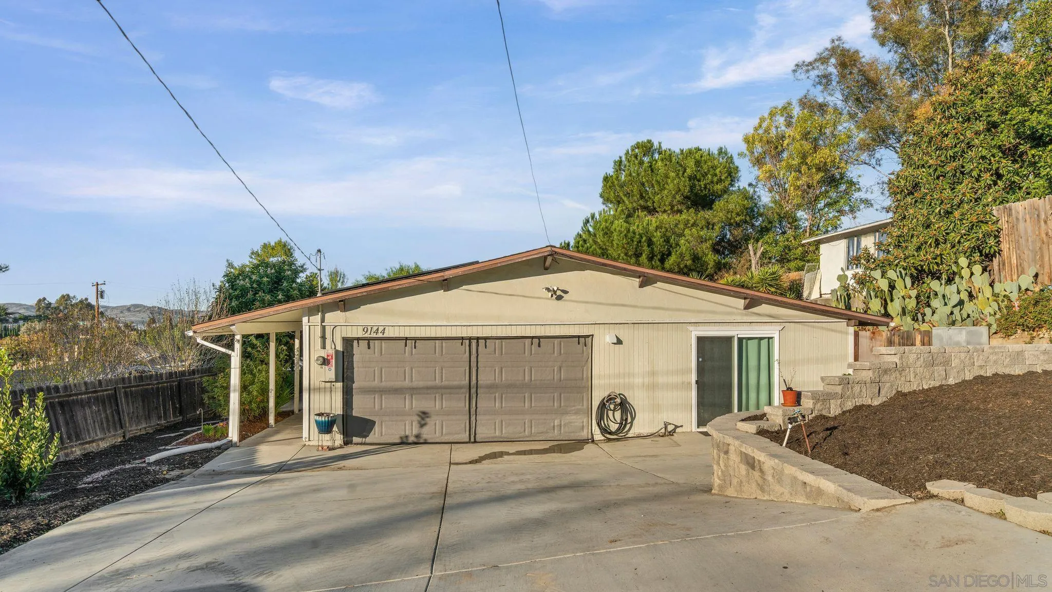 https://cdn.realtyfeed.com/cdn/127/250045678/c9bc327baa76266a9fdf23374d32573d.webp