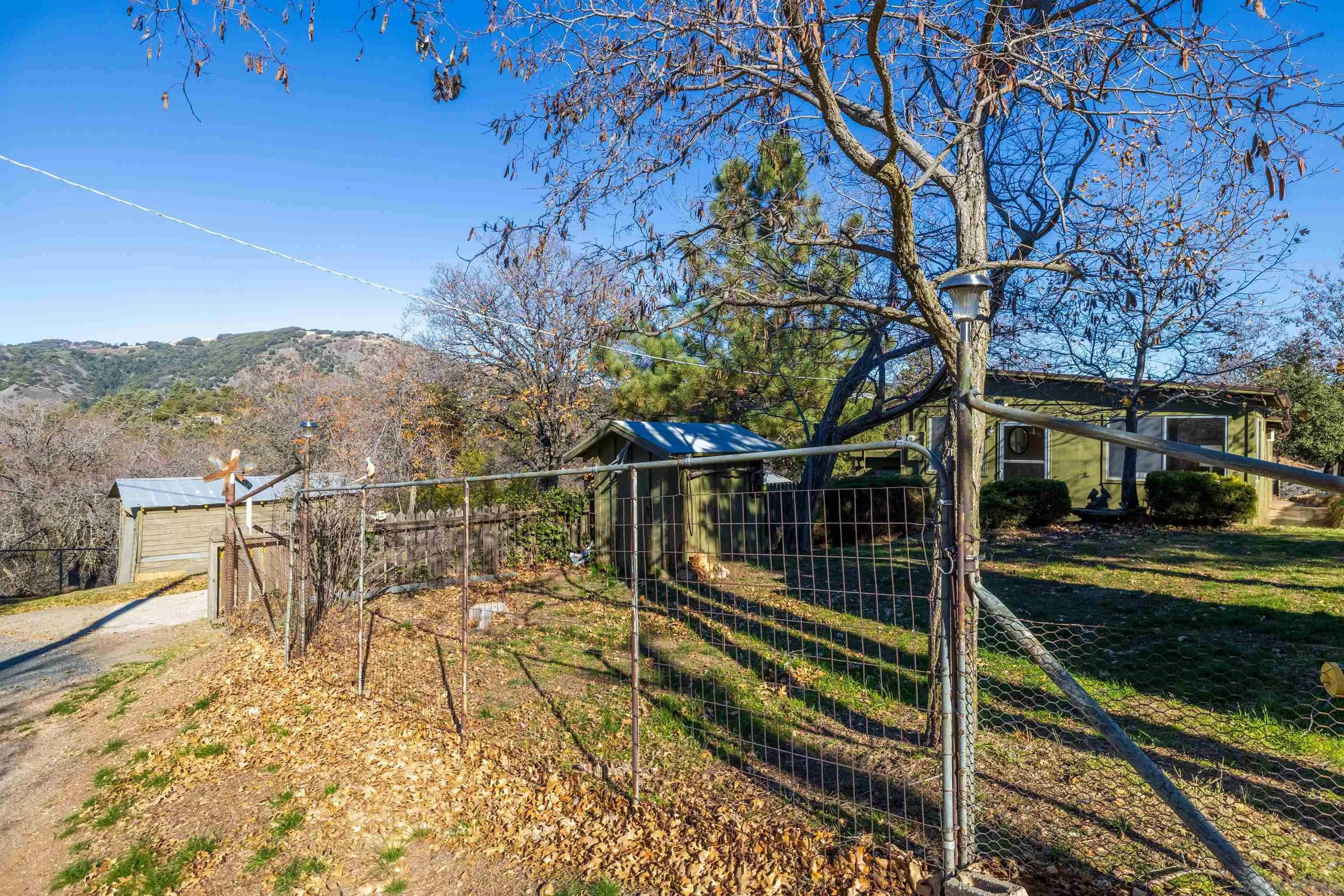 https://cdn.realtyfeed.com/cdn/127/250045710/17b7295f3f165397ff3648cad3e3704f.webp