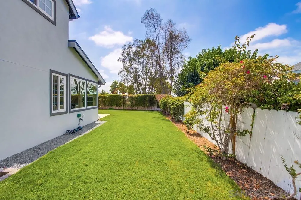 https://cdn.realtyfeed.com/cdn/127/250045725/898a5a73f8e41d7ae632e16fb116b50d.webp