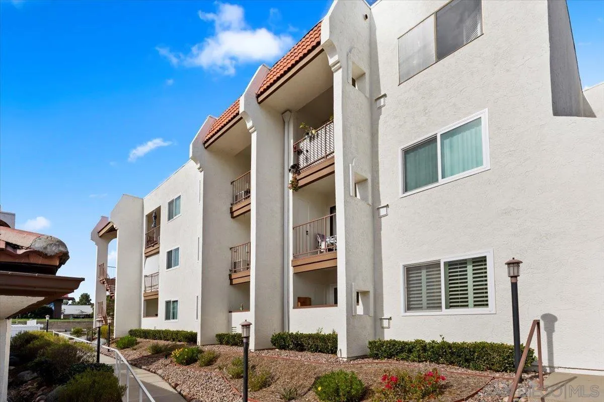 Photo #26: 250045738 Listing: Photo #26