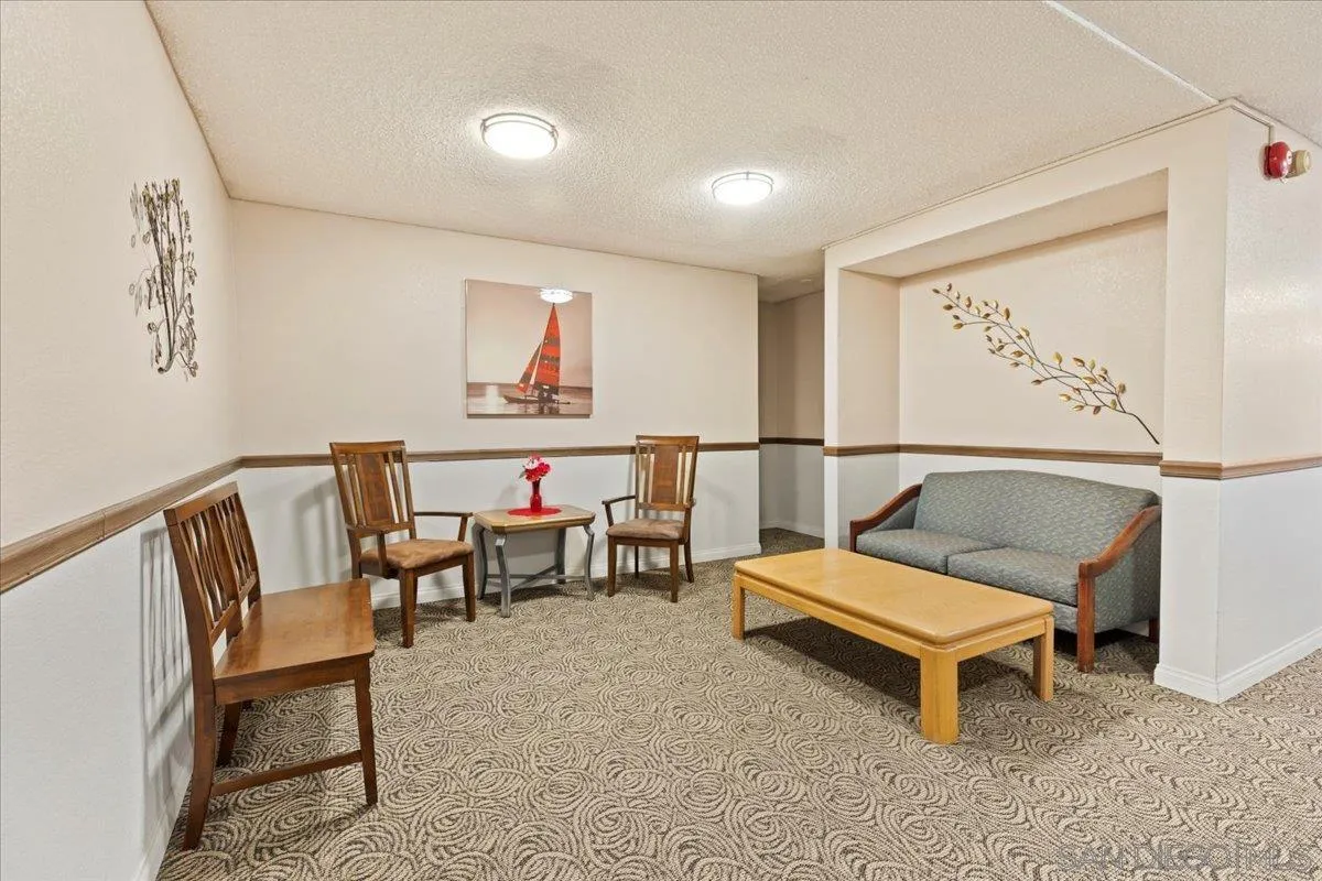 Photo #28: 250045738 Listing: Photo #28