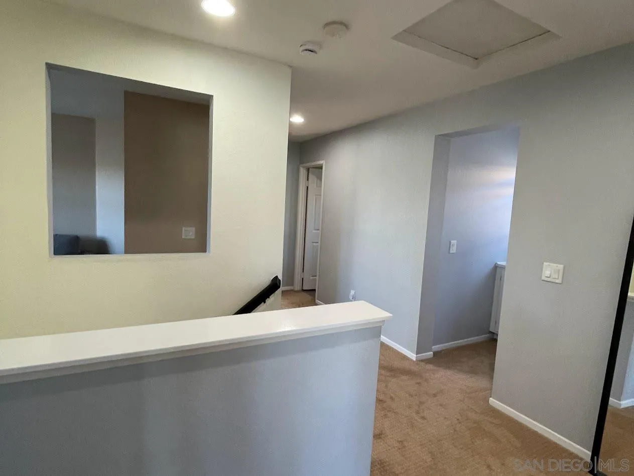 Photo #17: 250045759 Listing: Photo #17