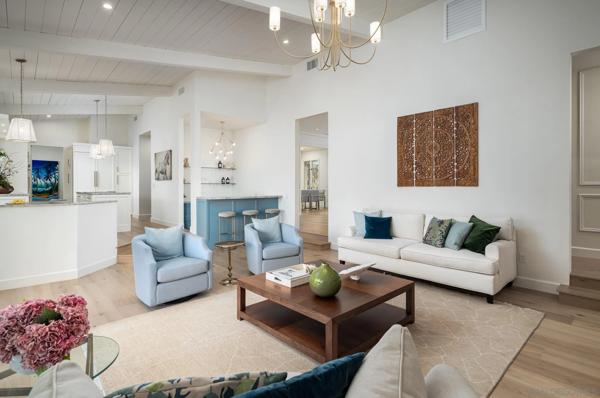 https://cdn.realtyfeed.com/cdn/127/250045761/07e0a6a1e98e43e3a9c1569e248ea867.webp