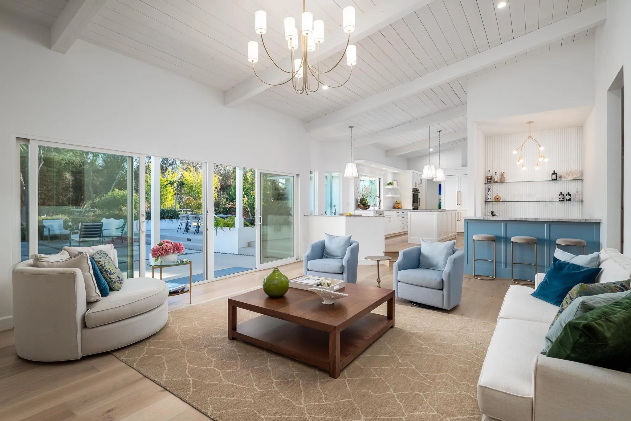 https://cdn.realtyfeed.com/cdn/127/250045761/52e6cf681f96132559a04c697ed56335.webp