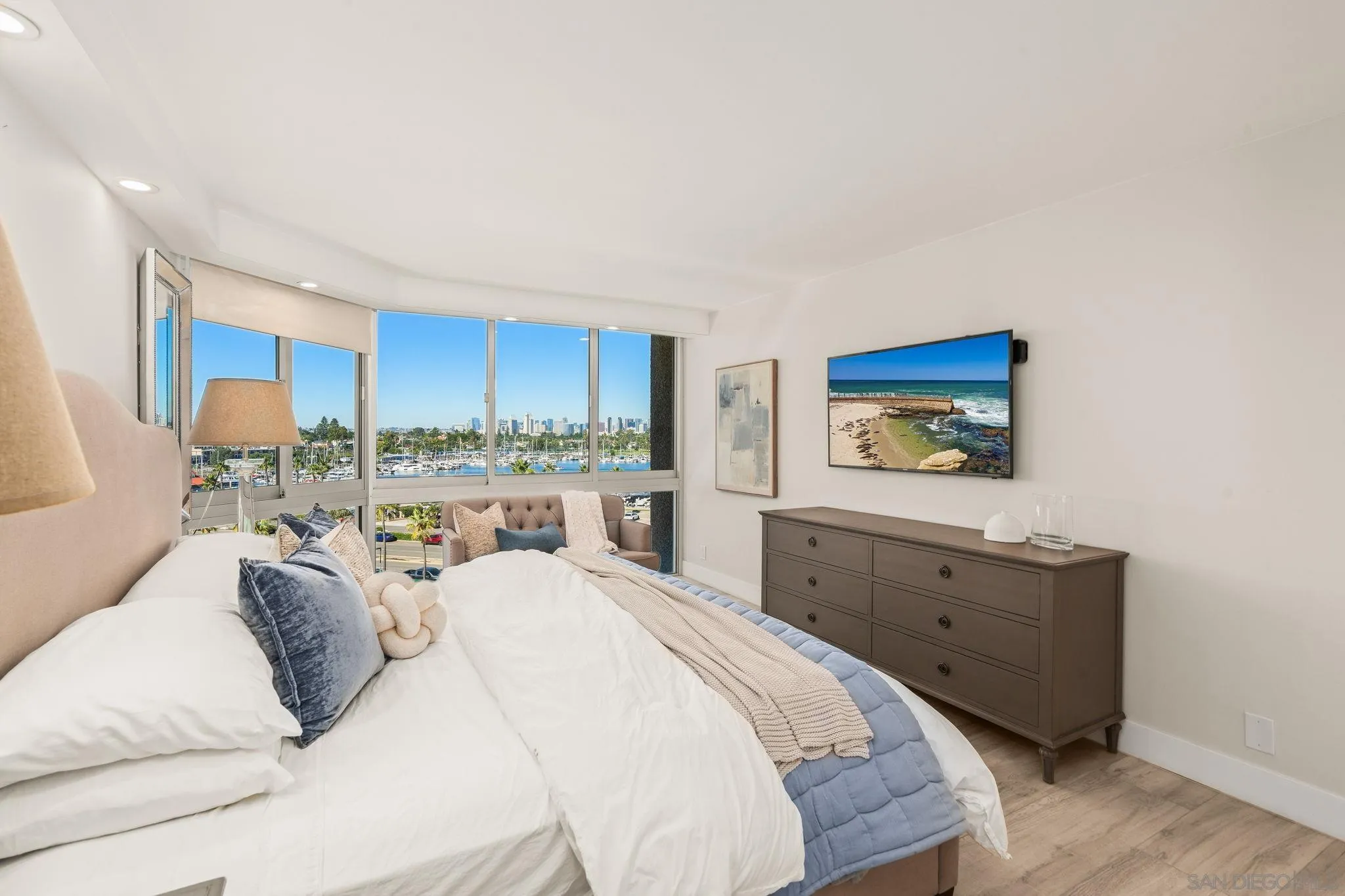 Photo #15: 250045762 Listing: Photo #15