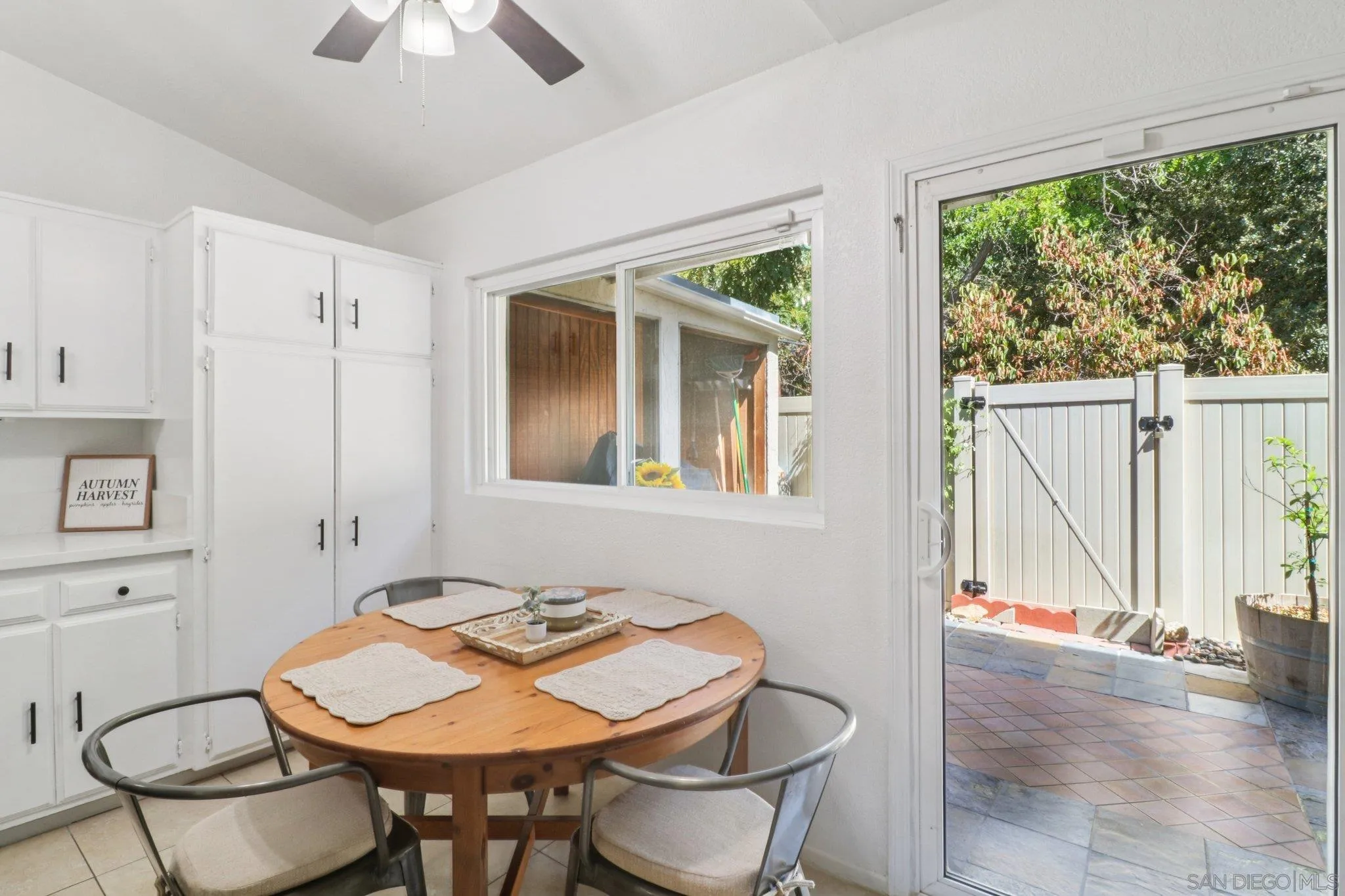 Photo #9: 250045776 Listing: Photo #9