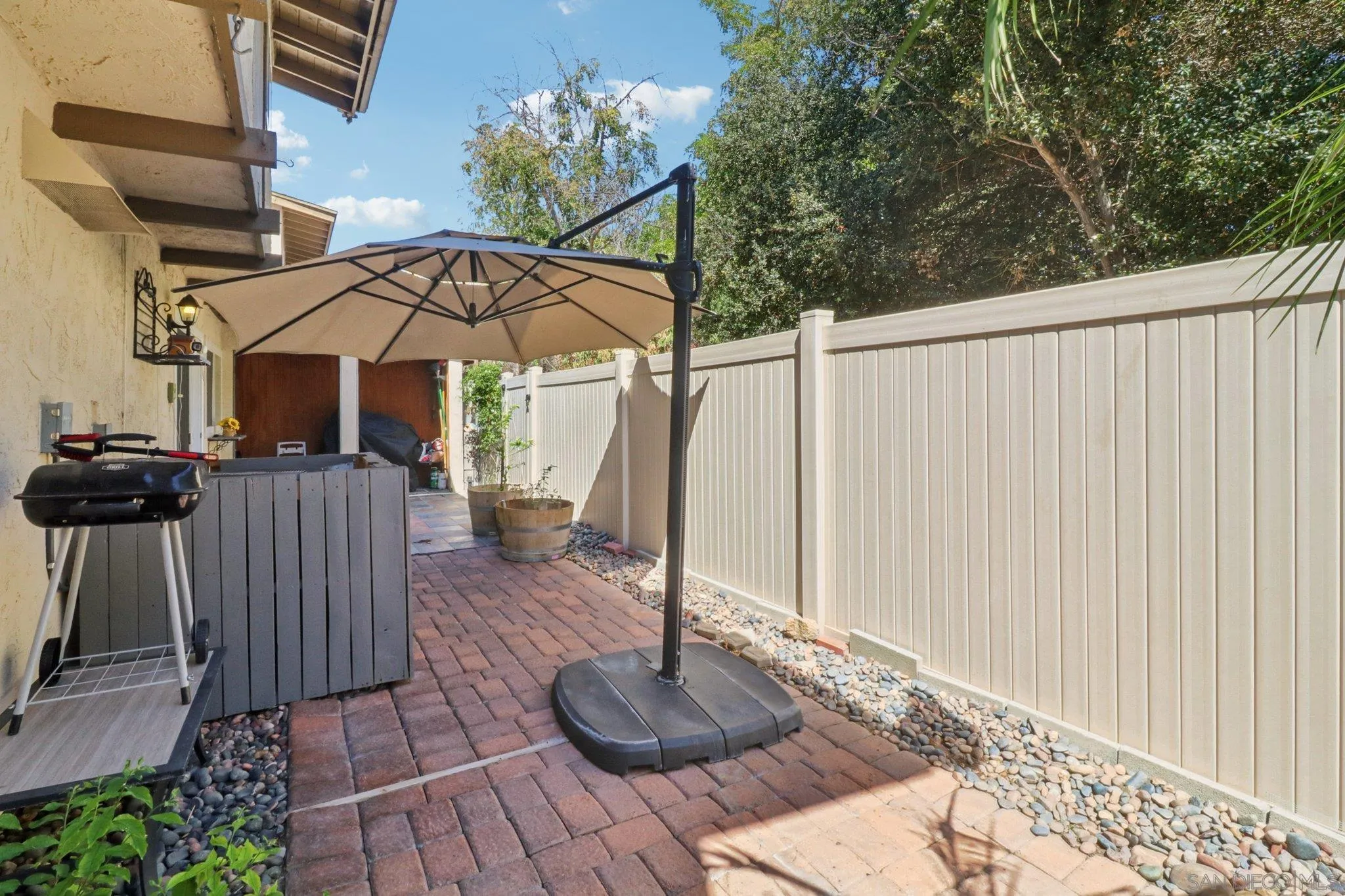 Photo #33: 250045776 Listing: Photo #33