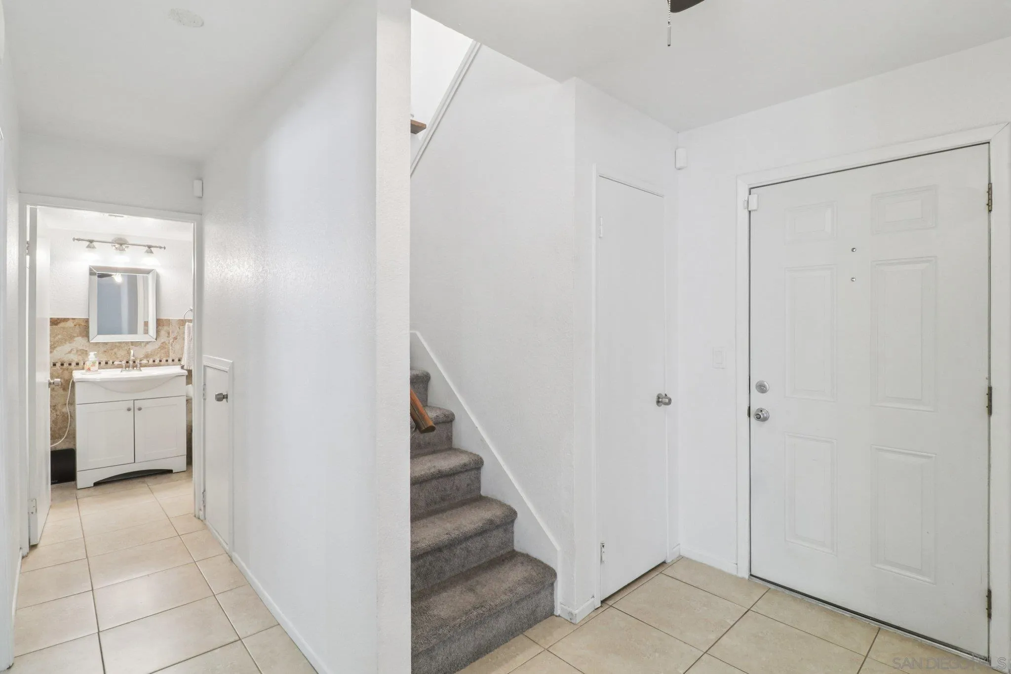 Photo #16: 250045776 Listing: Photo #16