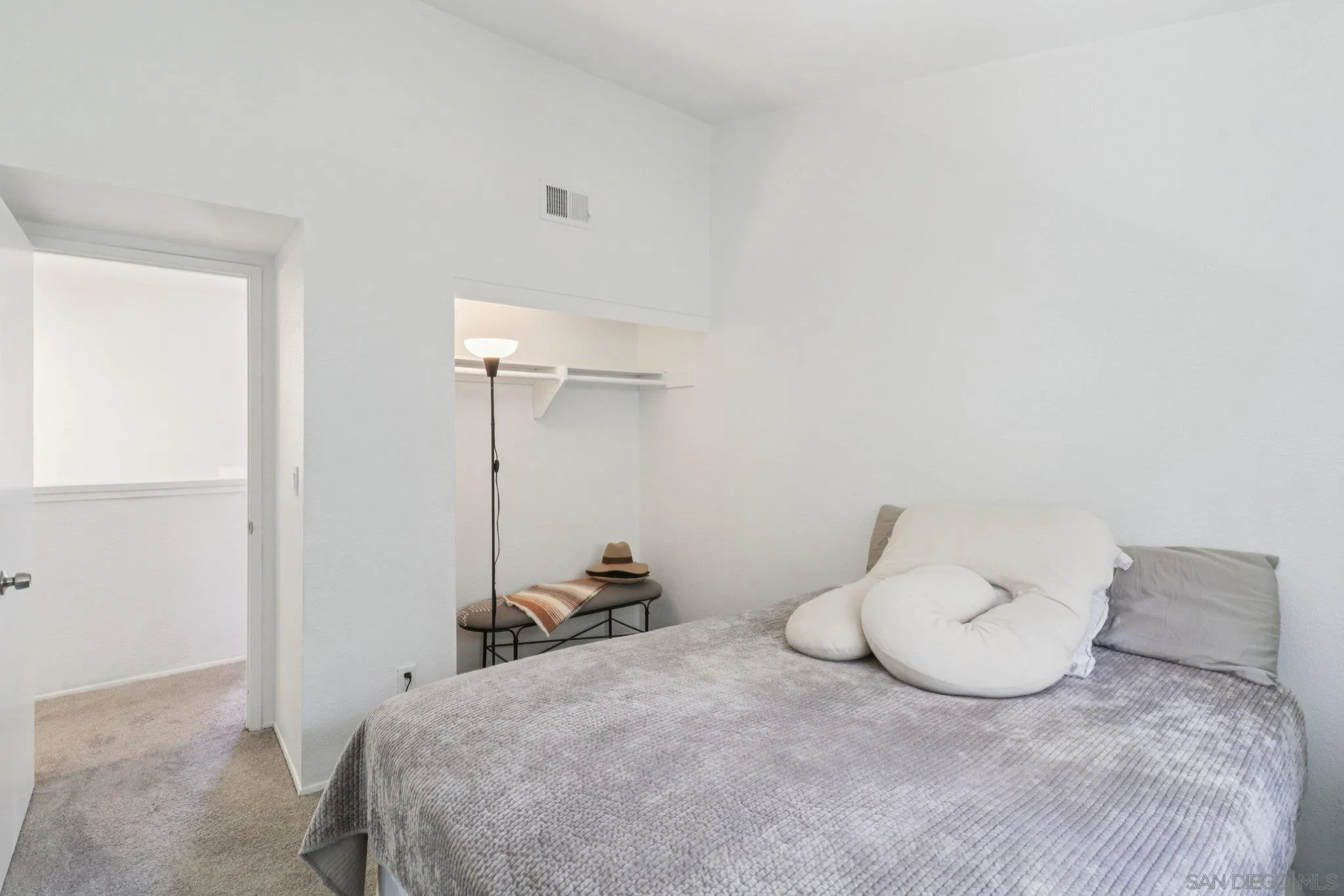 Photo #22: 250045776 Listing: Photo #22