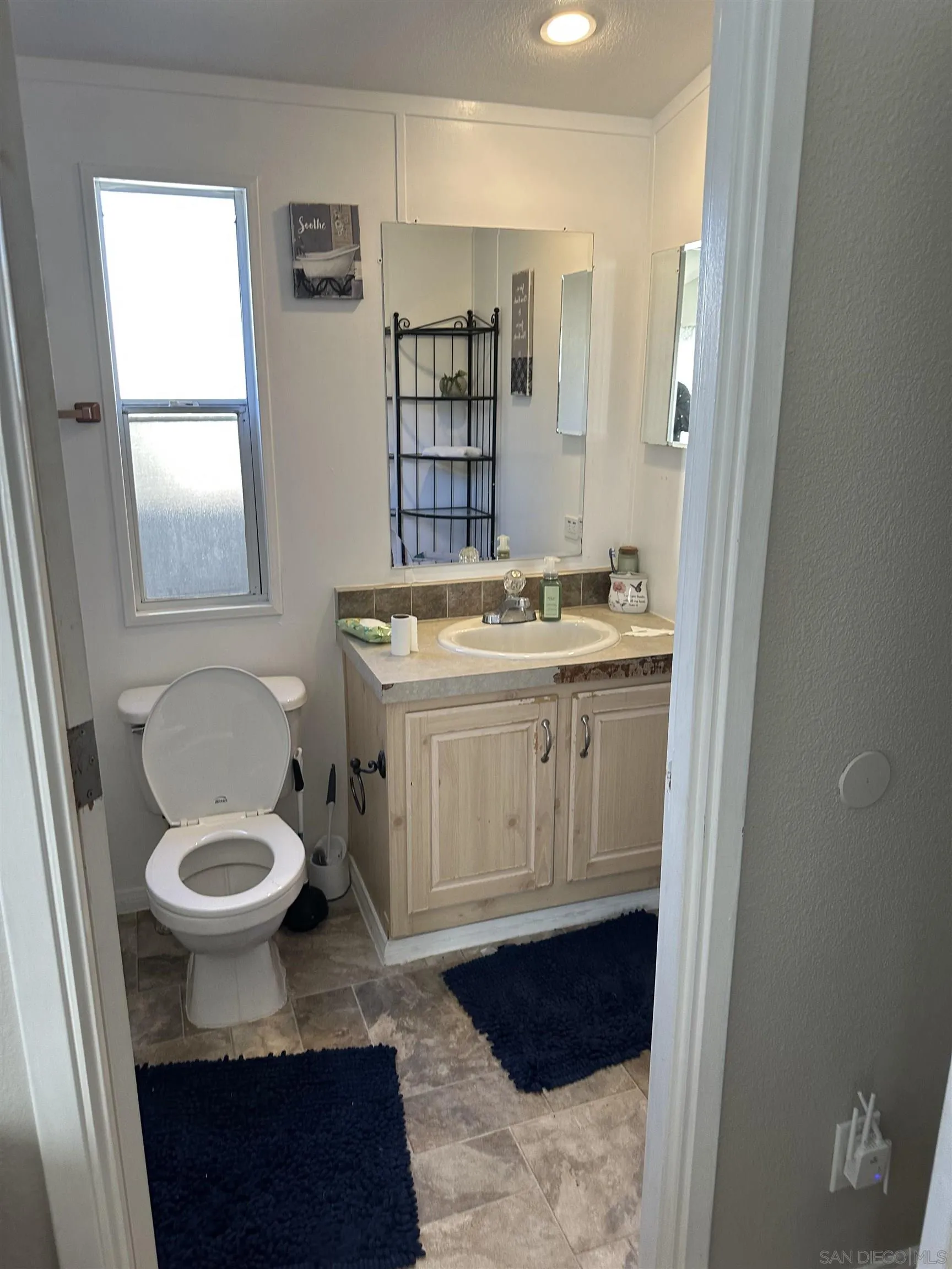 https://cdn.realtyfeed.com/cdn/127/250045784/a827e14e387add38dbf31842bd58c054.webp