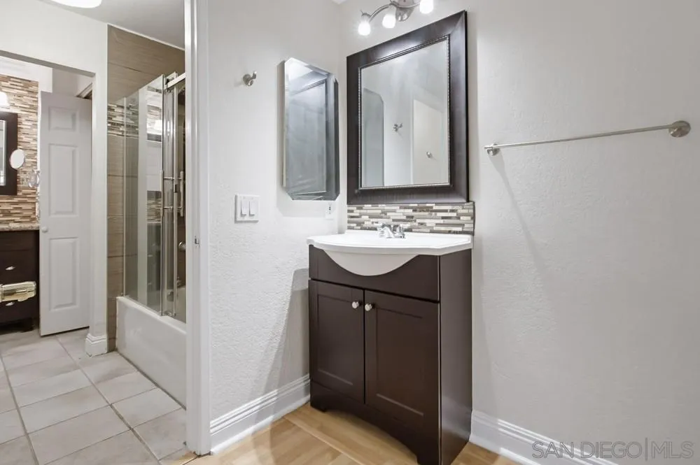 https://cdn.realtyfeed.com/cdn/127/250045799/eb9d284a6cdb11b1381073541229e1fc.webp