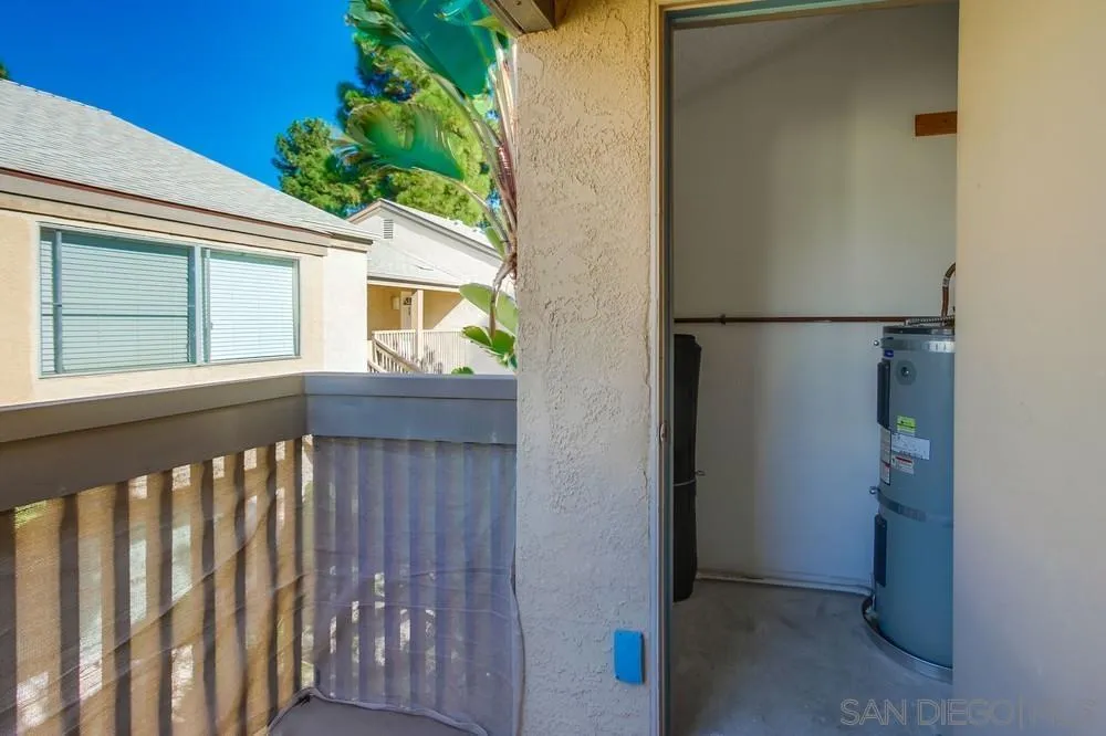 https://cdn.realtyfeed.com/cdn/127/250045805/de0805ab271dd33c800200d56004bdac.webp